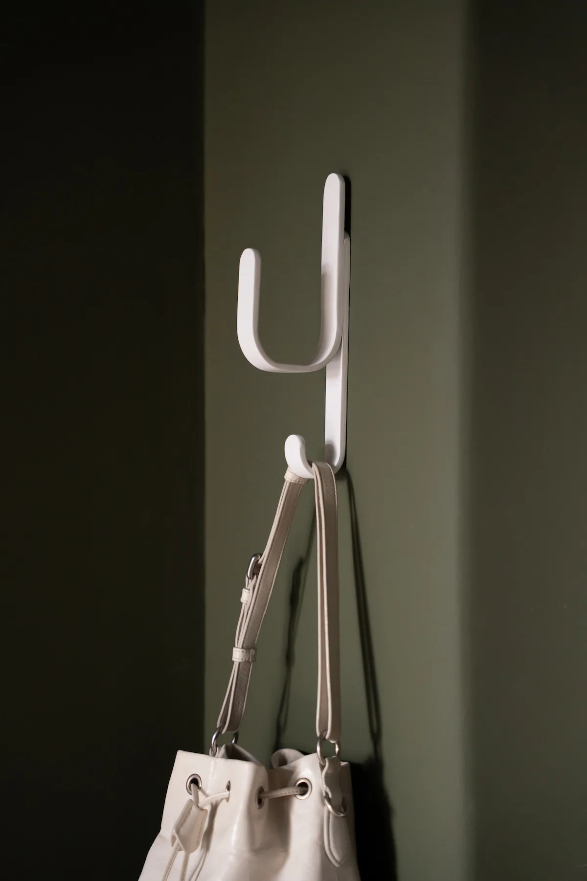 Woody Haken One, White Cooee Design