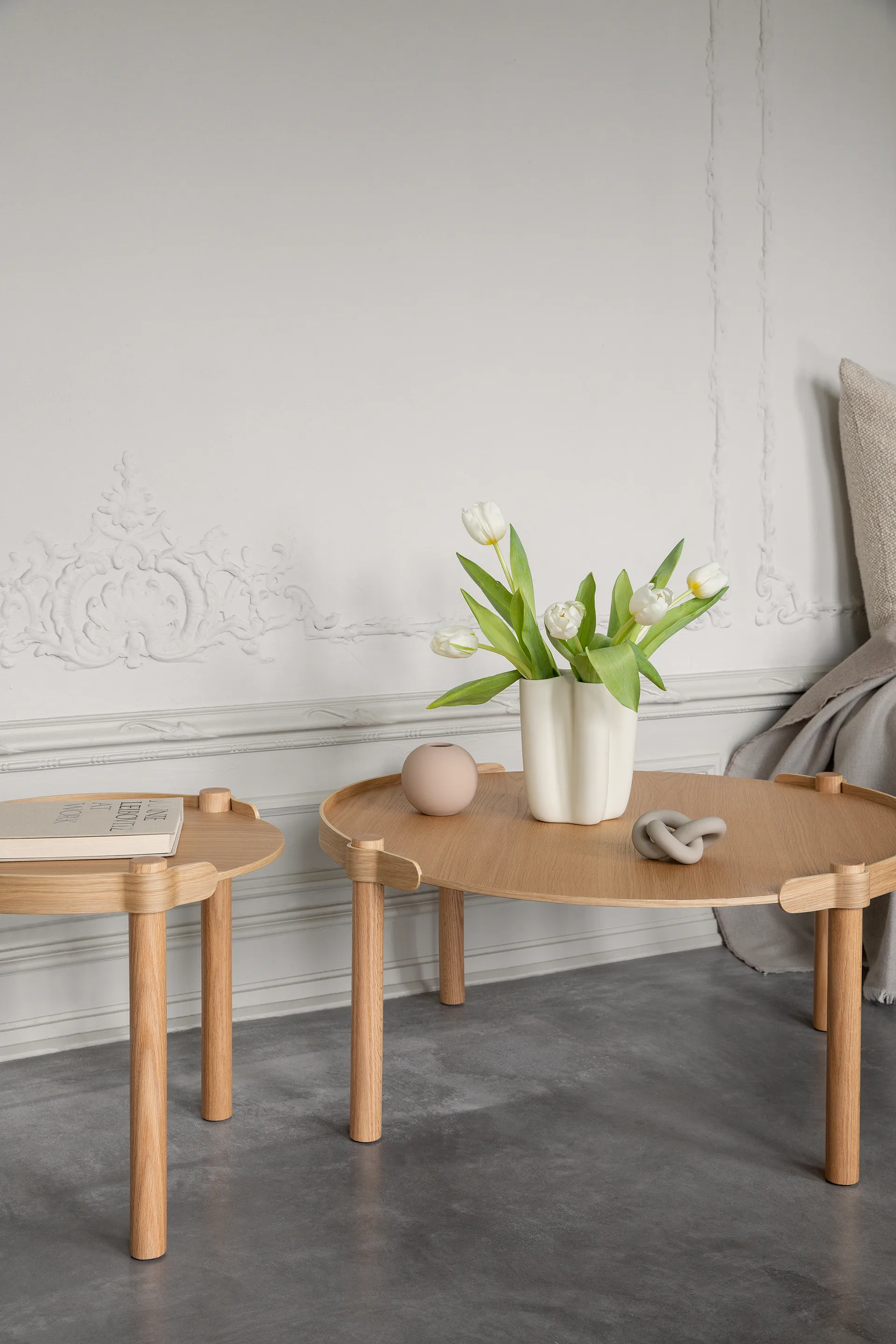 Woody Tisch Ø45cm, Oak Cooee Design