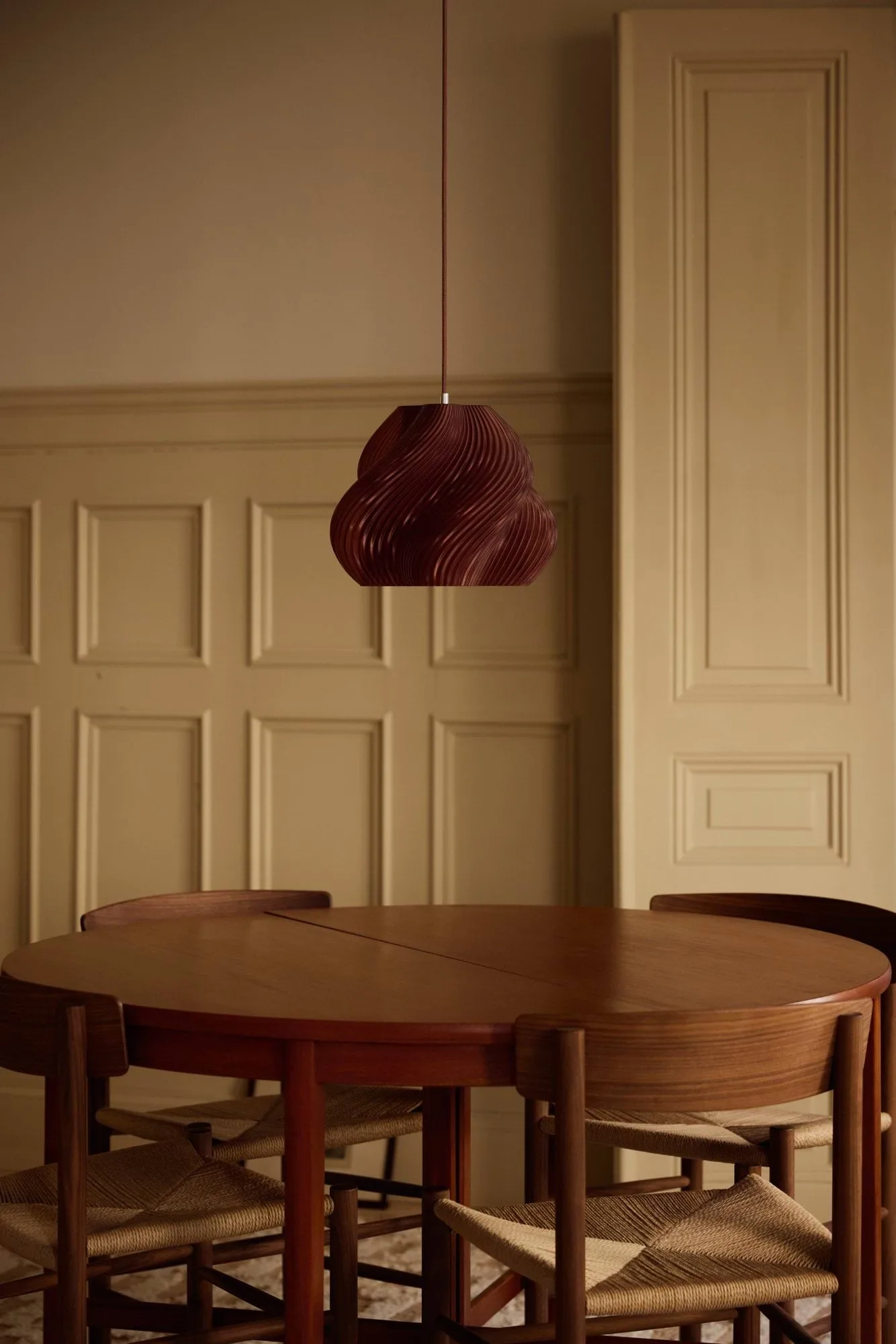 Soft Serve Pendelleuchte, Cherry-chrome, 02, 25 cm Crème Atelier