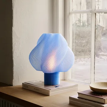 Soft Serve Tischleuchte - Blueberry sorbet, Grande, 34 cm - Crème Atelier