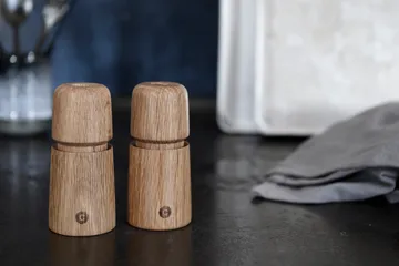 Stockholm Gewürzmühle - Natural, FSC oak, 11 cm - Crushgrind