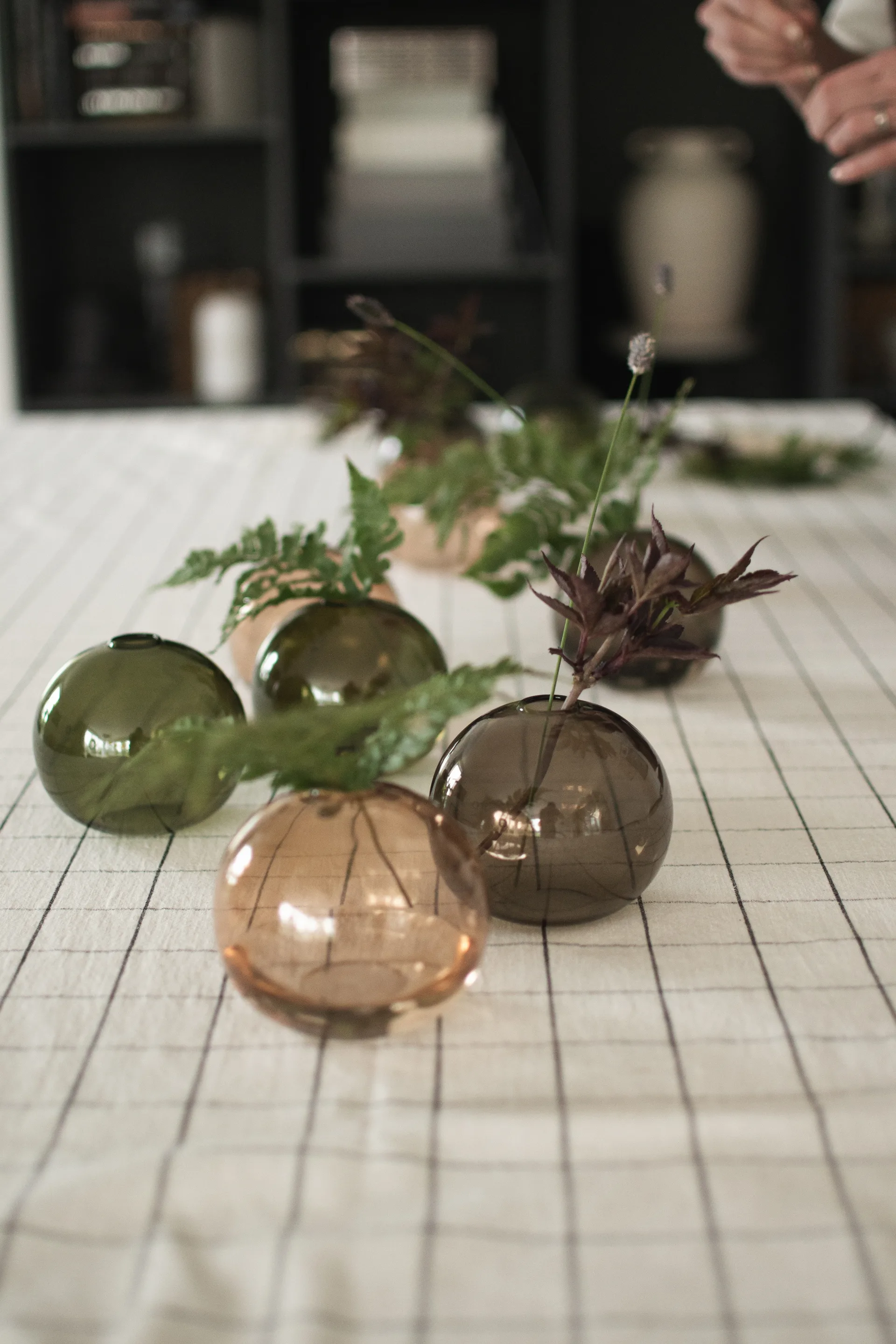 Ball Vase Ø10 cm, Brown DBKD