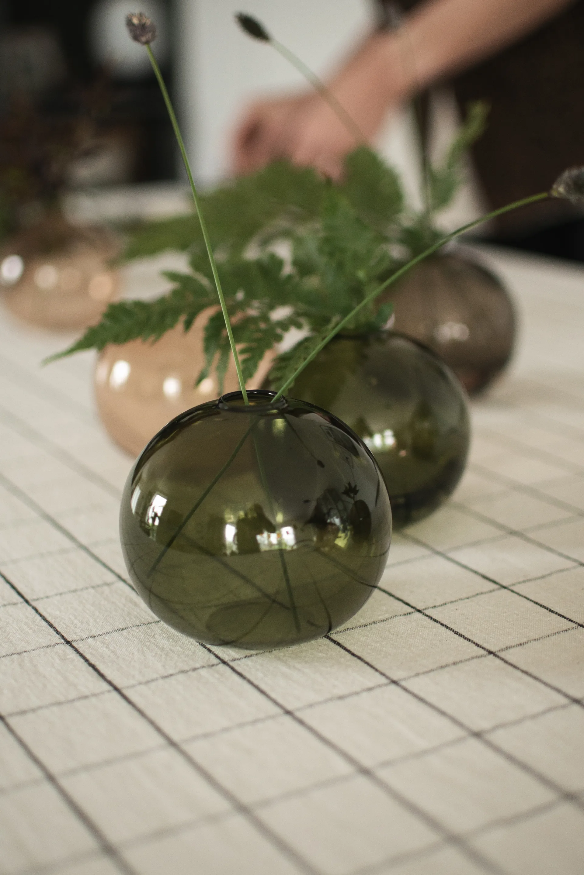 Ball Vase Ø10 cm, Green DBKD