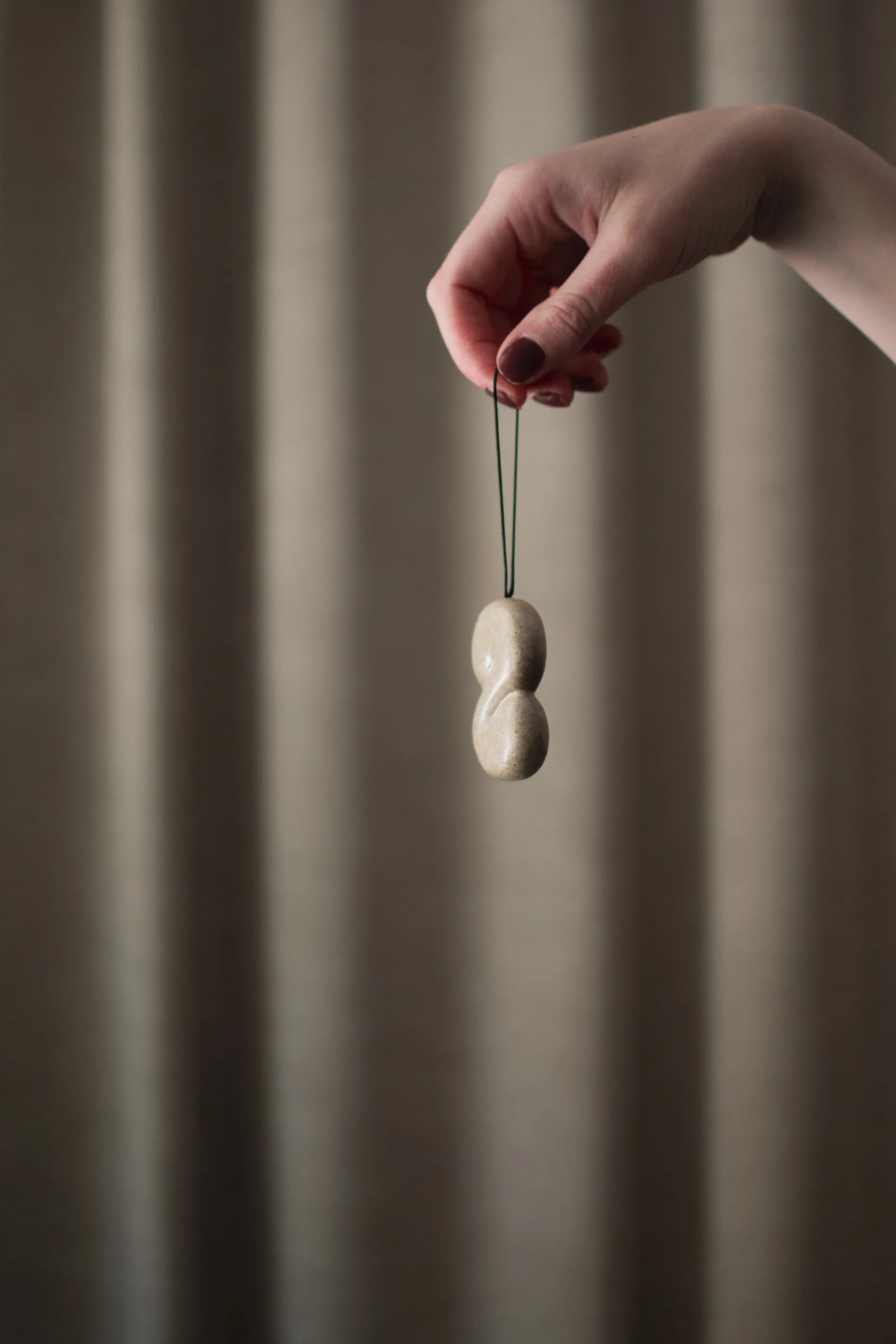 Hanging bun Dekorationsanhänger, Beige DBKD