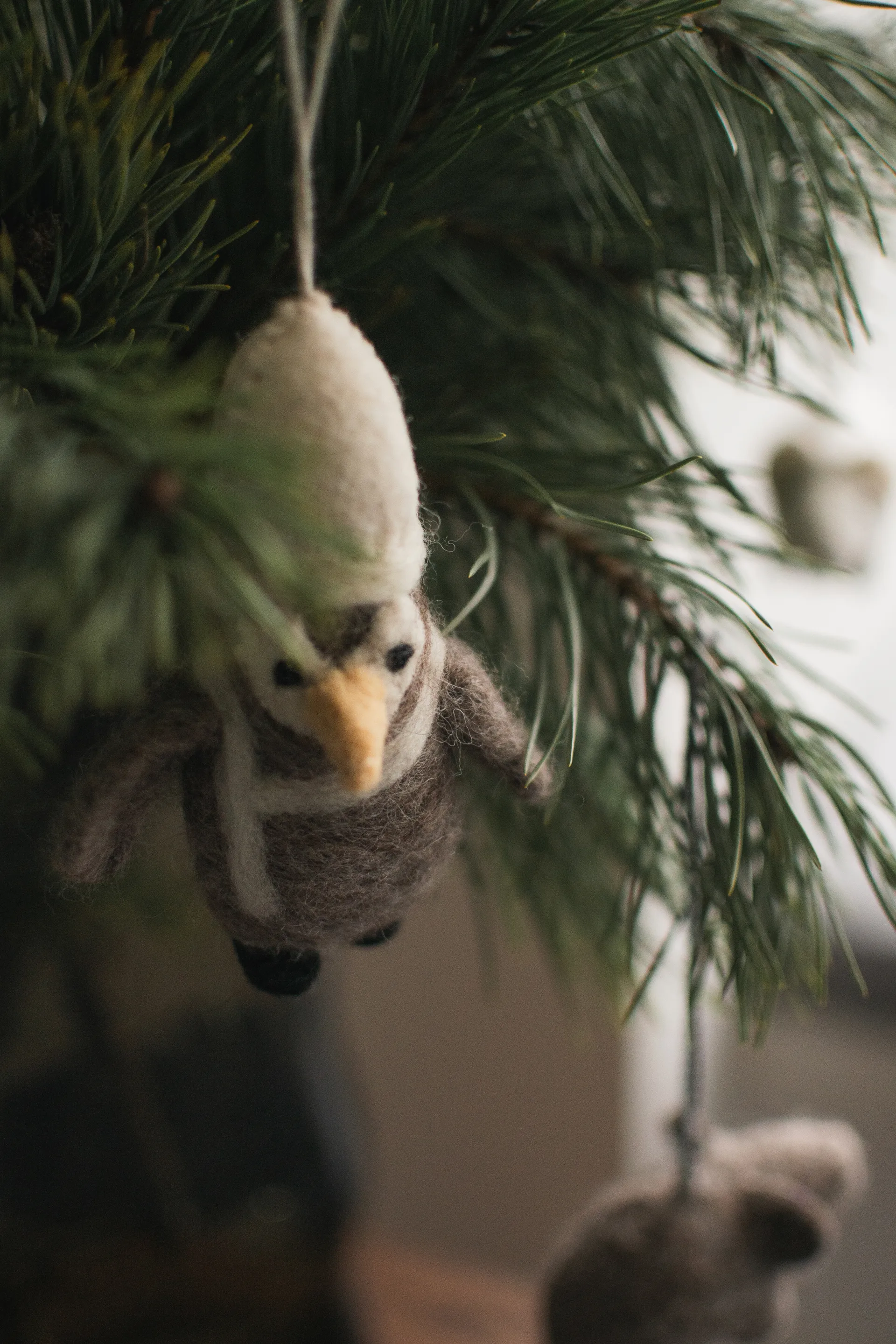 Hanging pinguin Dekorationsanhänger, Beige-white DBKD