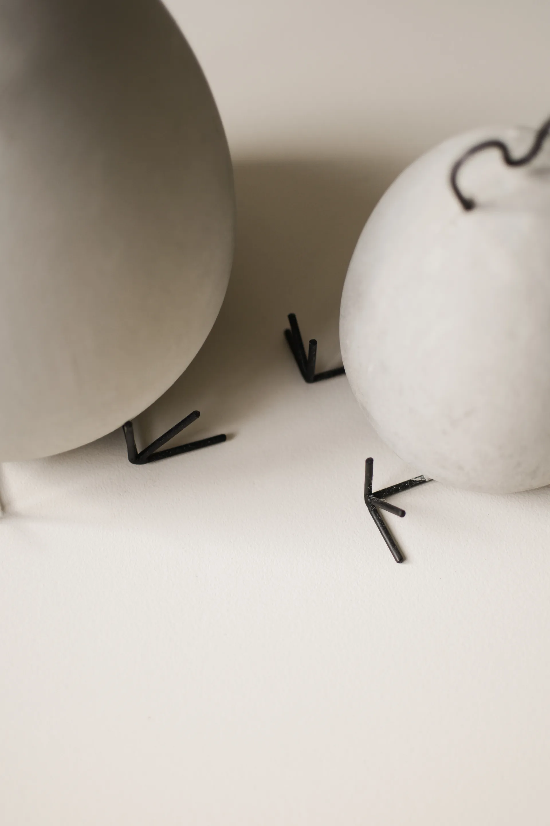 Heavy Hen Osterdekoration Beton, Groß DBKD