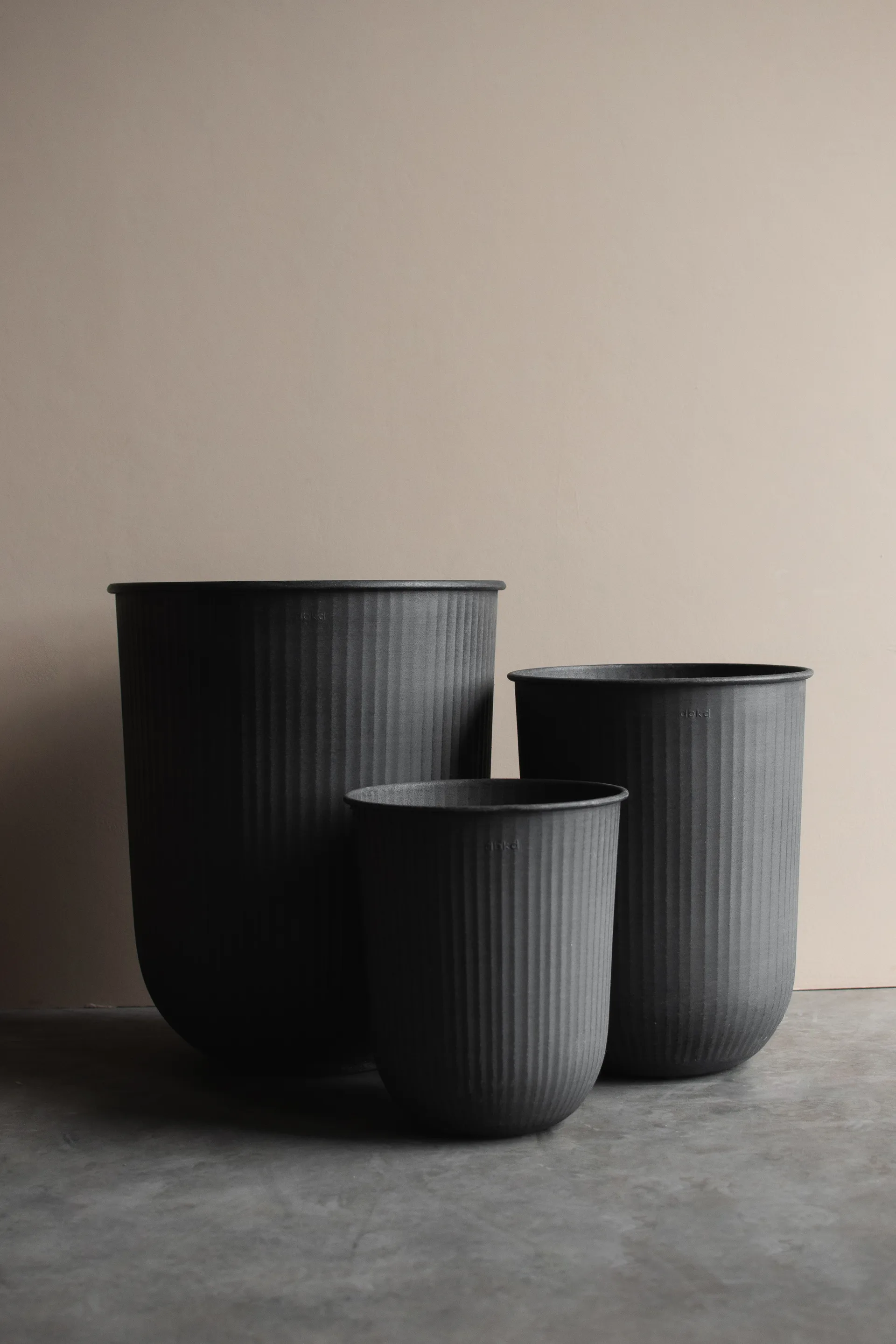 Out stripe Blumentopf 3er Pack, Black DBKD