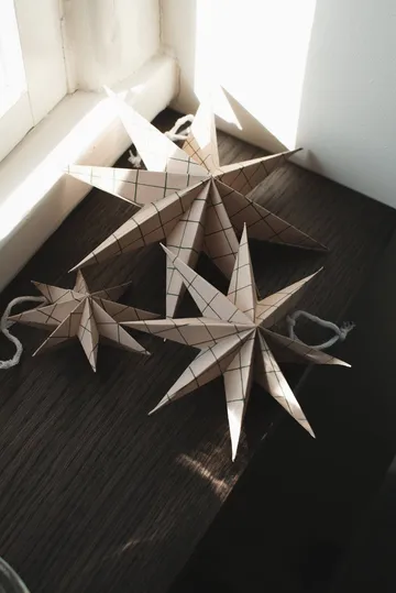 Papier-Winterstern Dekorationsanhänger - Square sand, medium, Ø14 cm - DBKD