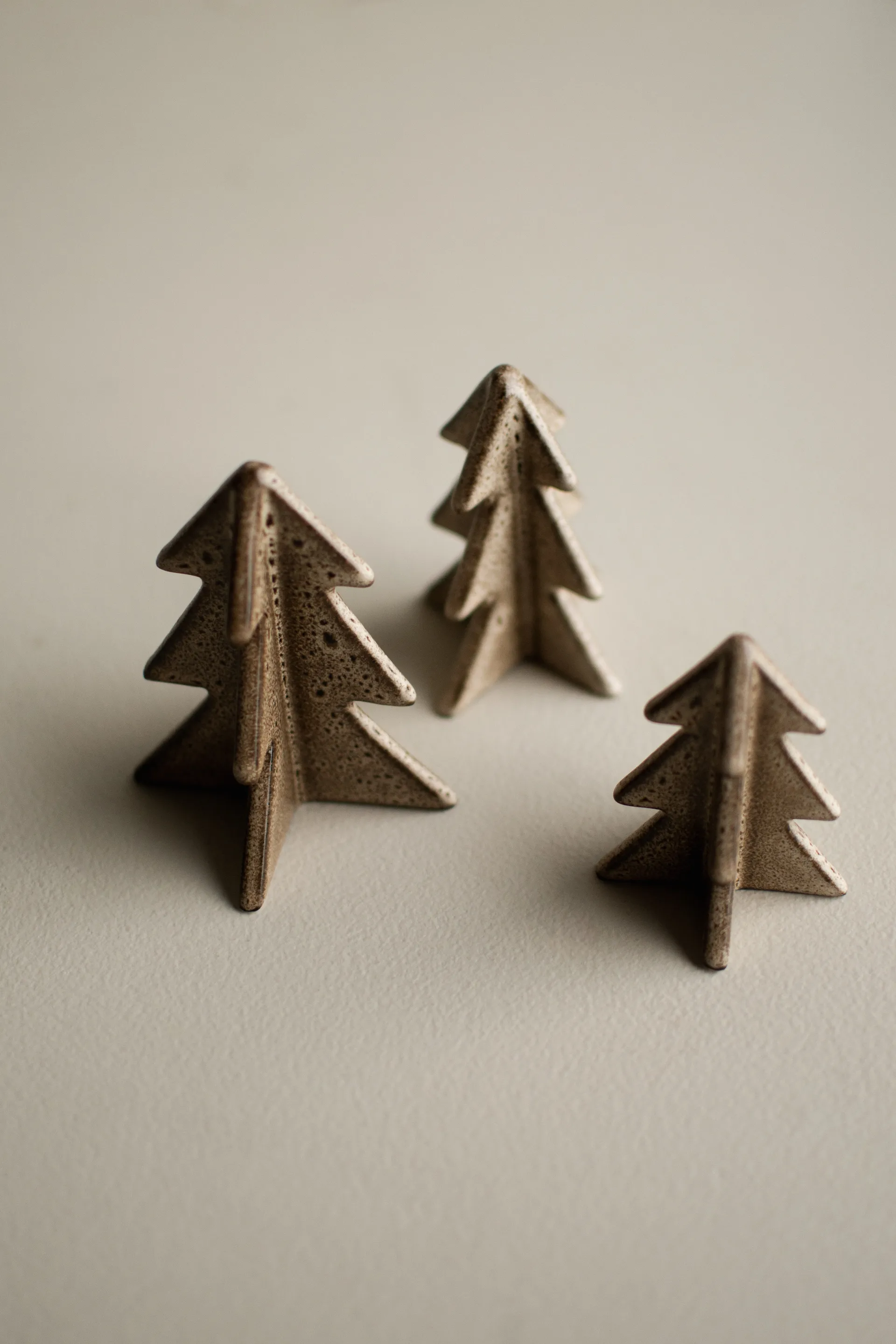 Winter tree dekoration, Beige, 8 cm DBKD