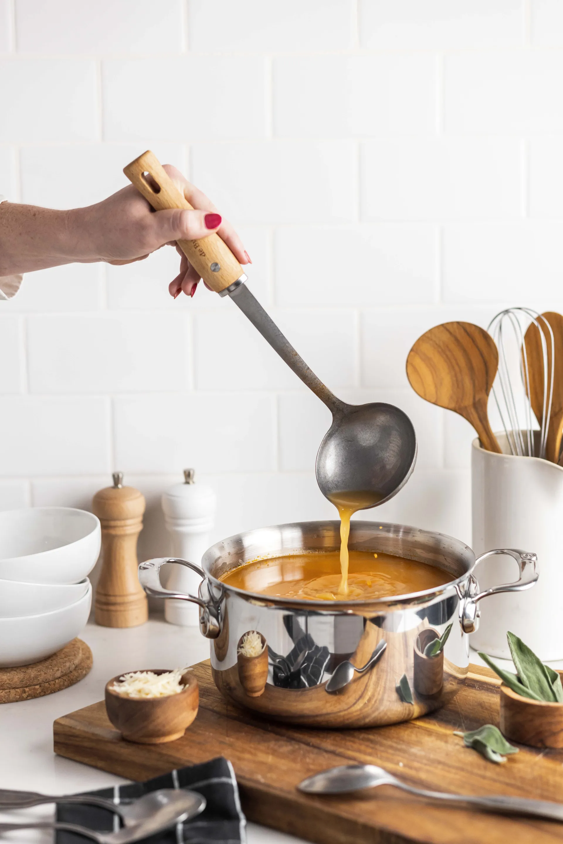 De Buyer B Bois Suppenkelle mit Holzgriff, Edelstahl De Buyer