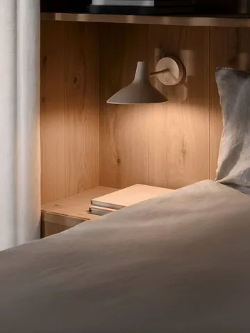 Darci kurze Wandleuchte - Sand - Design For The People