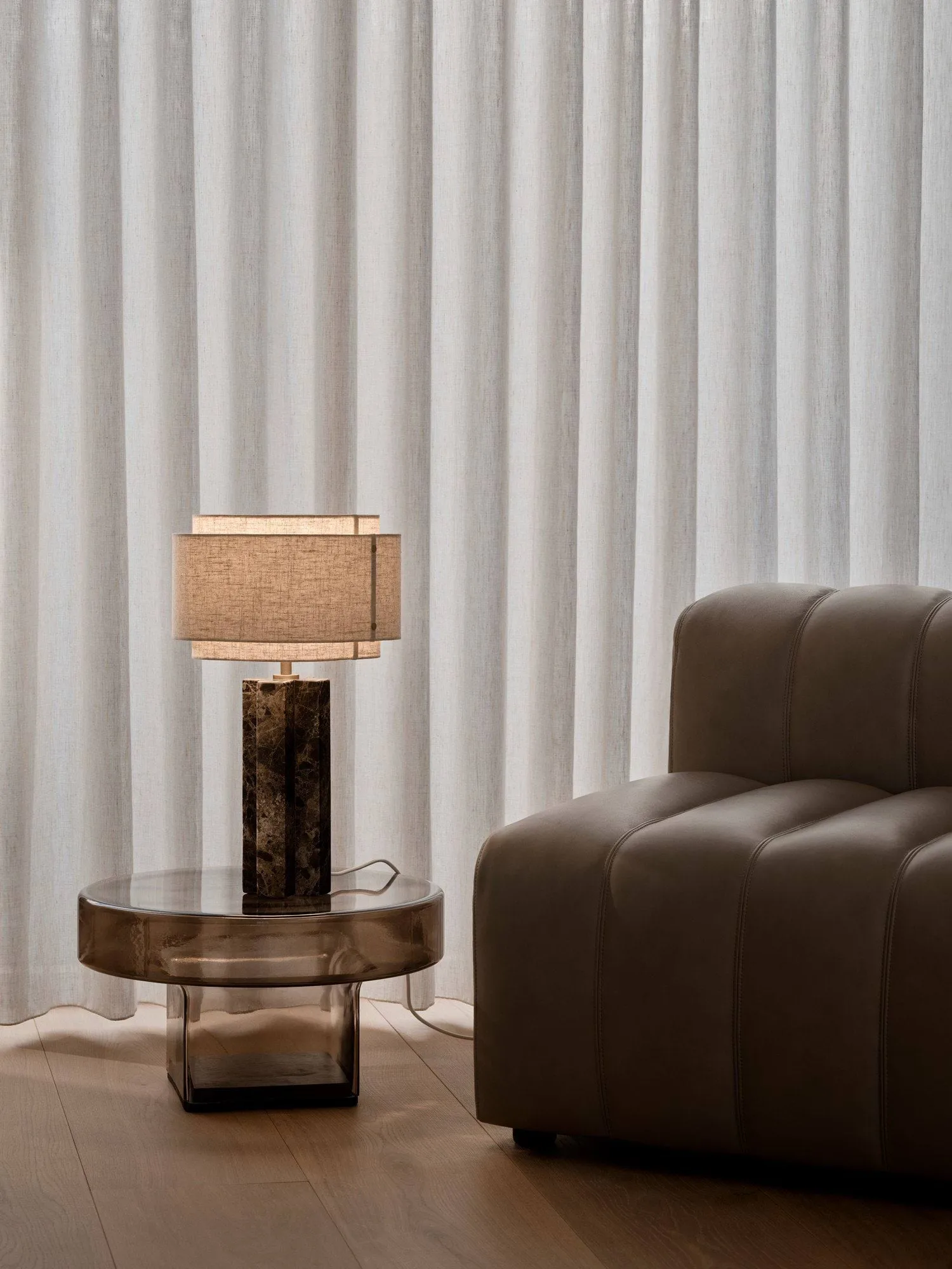 Takai Marmor-Tischlampe, Beige, Ø30x55 cm Design For The People