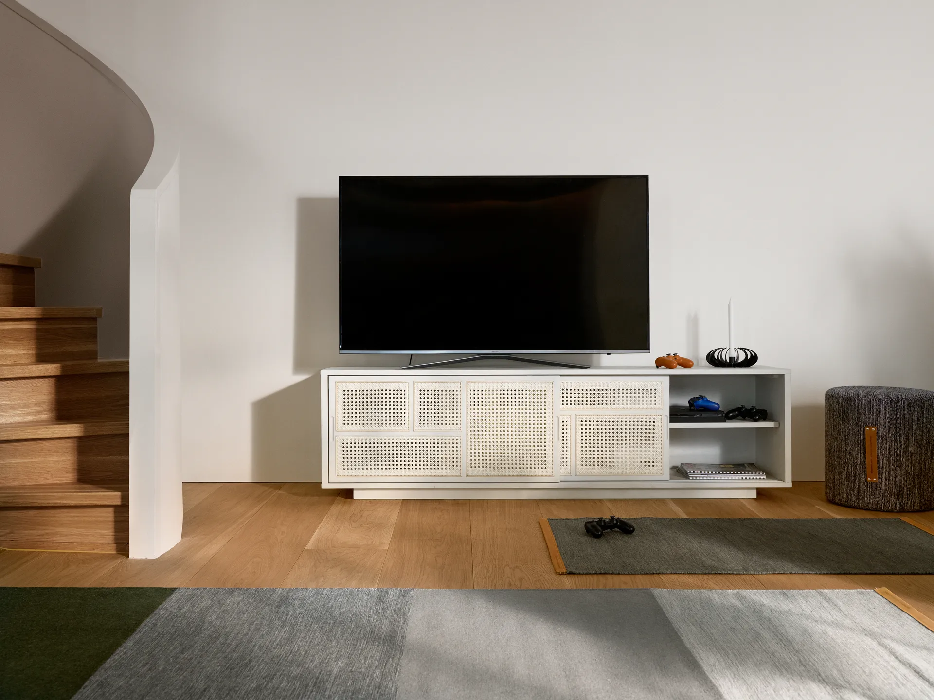 Air sideboard low, Weiß, Rattan Design House Stockholm