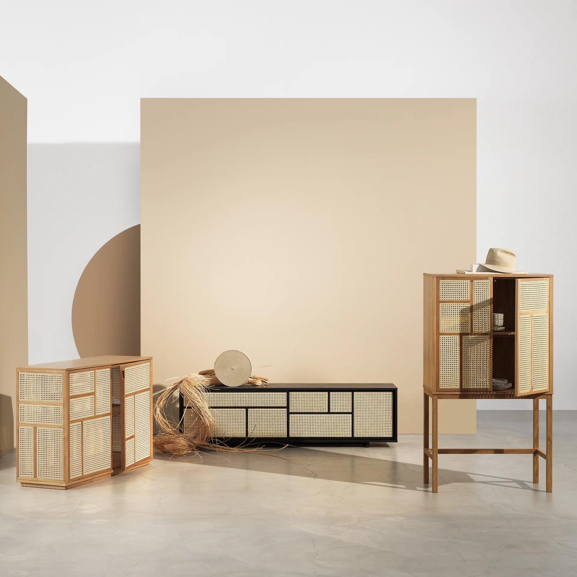 Air Vitrine, Eiche, Rattan Design House Stockholm