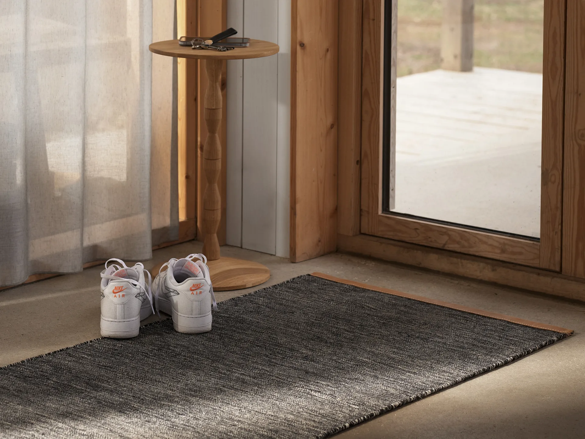 Björk Teppich dunkelgrau, Dunkelgrau 80 x 250cm Design House Stockholm