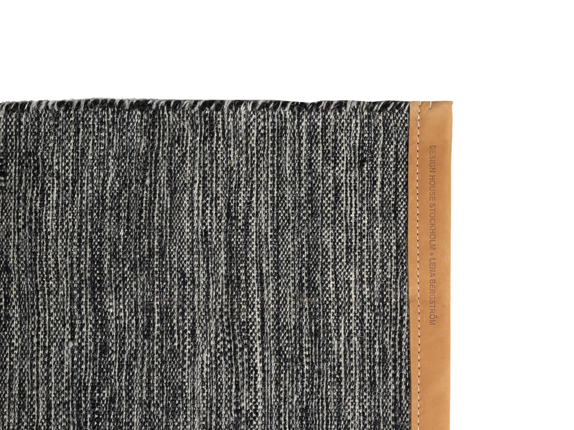 Björk Teppich dunkelgrau groß, Dunkelgrau 200 x 300cm Design House Stockholm