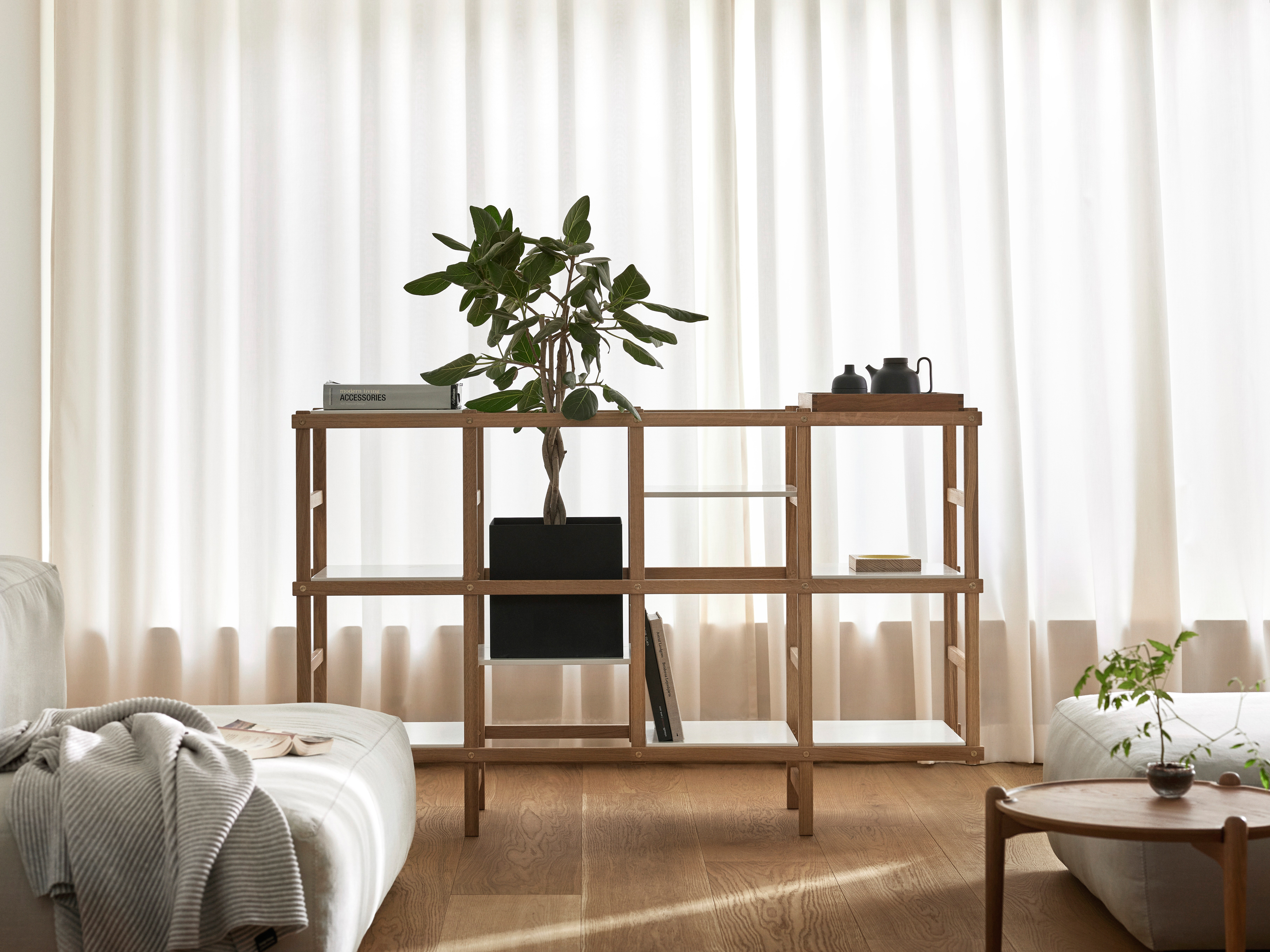 → House 154cm Stockholm M Wandregal Design Frame |