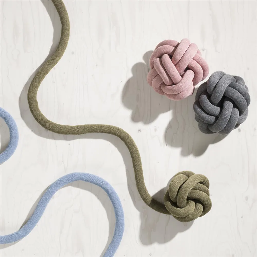 Knot Kissen, Grau Design House Stockholm