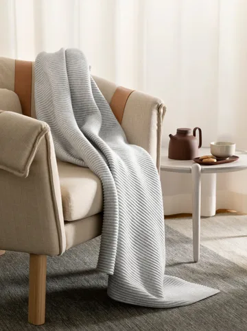 Pleece Decke 140 x 160cm - Hellgrau - Design House Stockholm