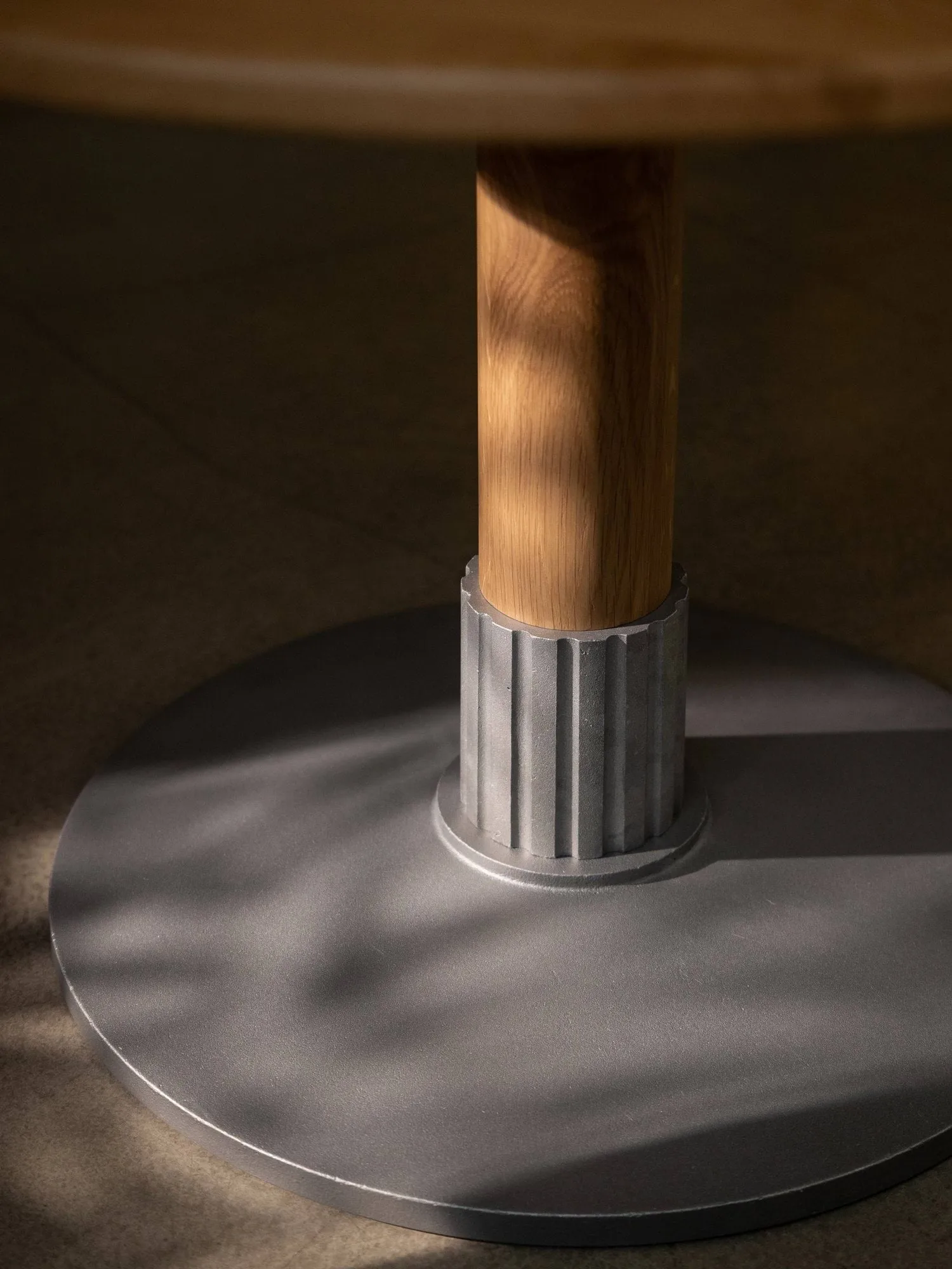 Tock Table Esstisch, Dunkle Eiche, 75x75x76 cm Design House Stockholm