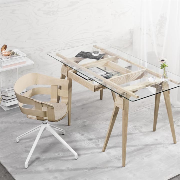 Wick Chair Bürostuhl, Esche-weiße Metallbeine Design House Stockholm