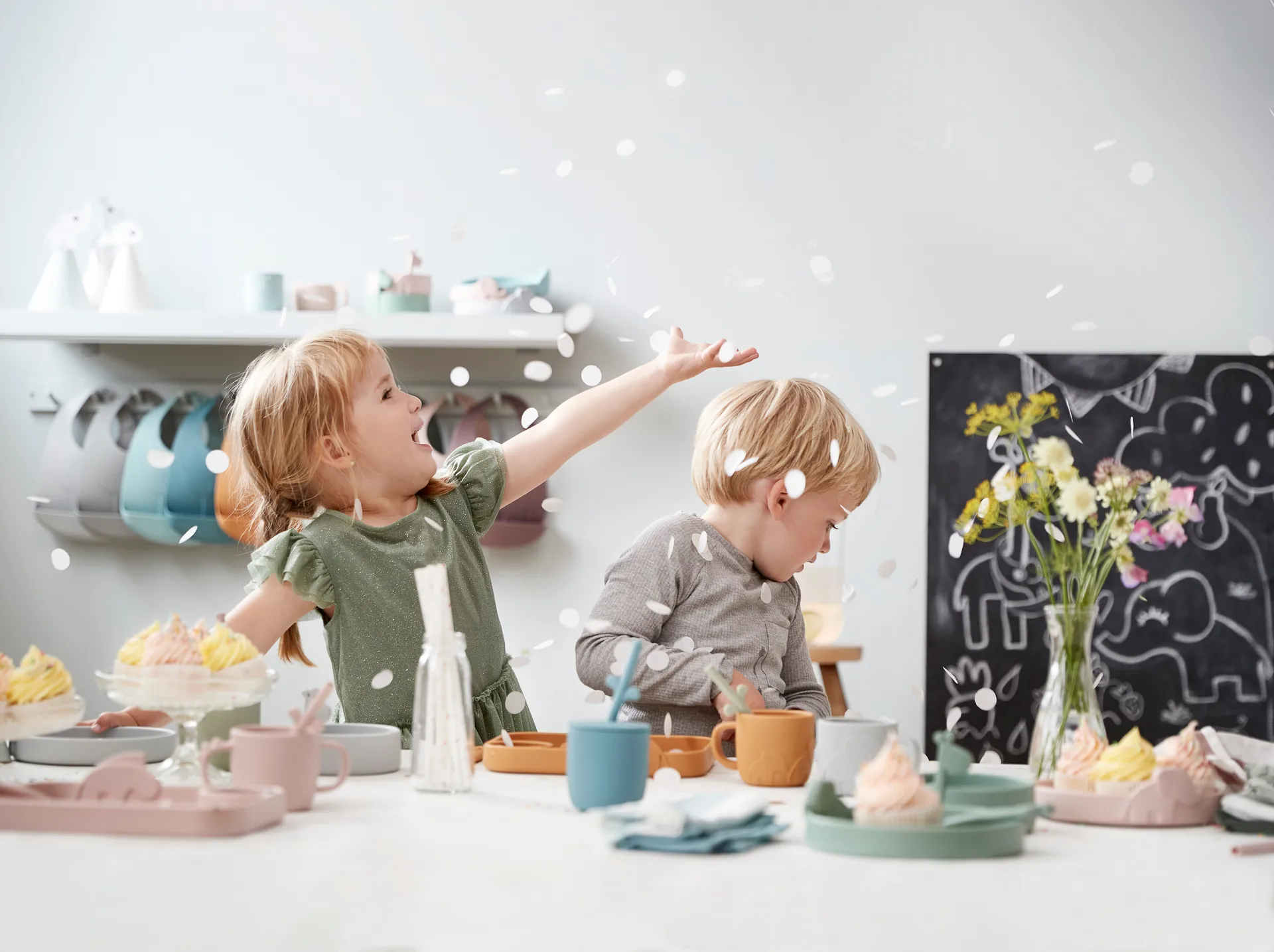 Croco Peekaboo Trinklernbecher 17 cl, Powder Done by deer