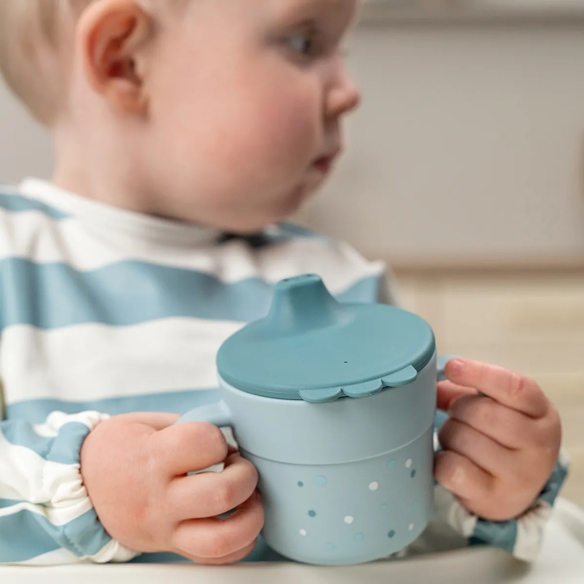 Happy Dots Foodie Trinkbecher 21,5 cl, Blue Done by deer