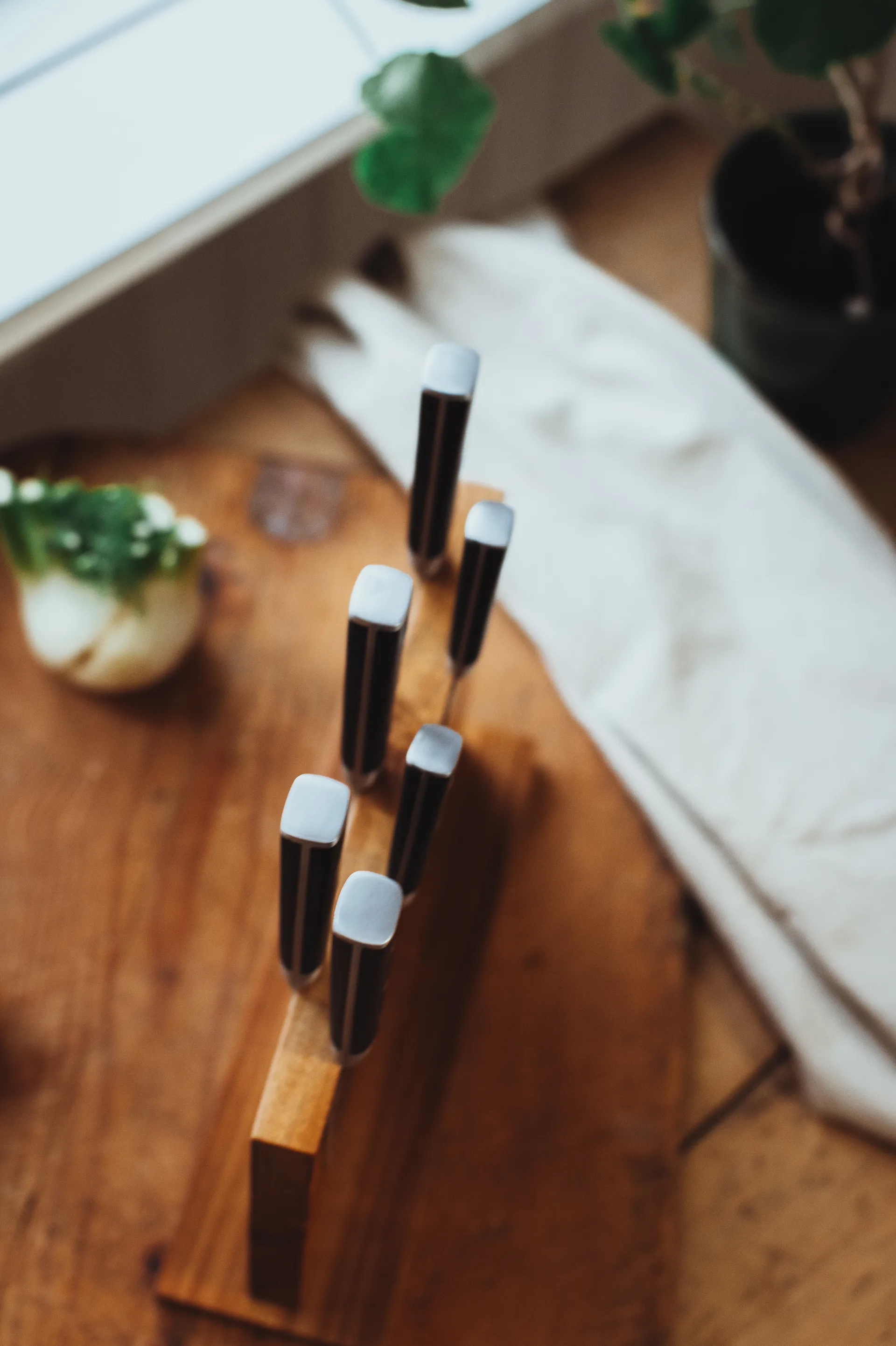 Asama Brotmesser 20 cm, Edelstahl Dorre