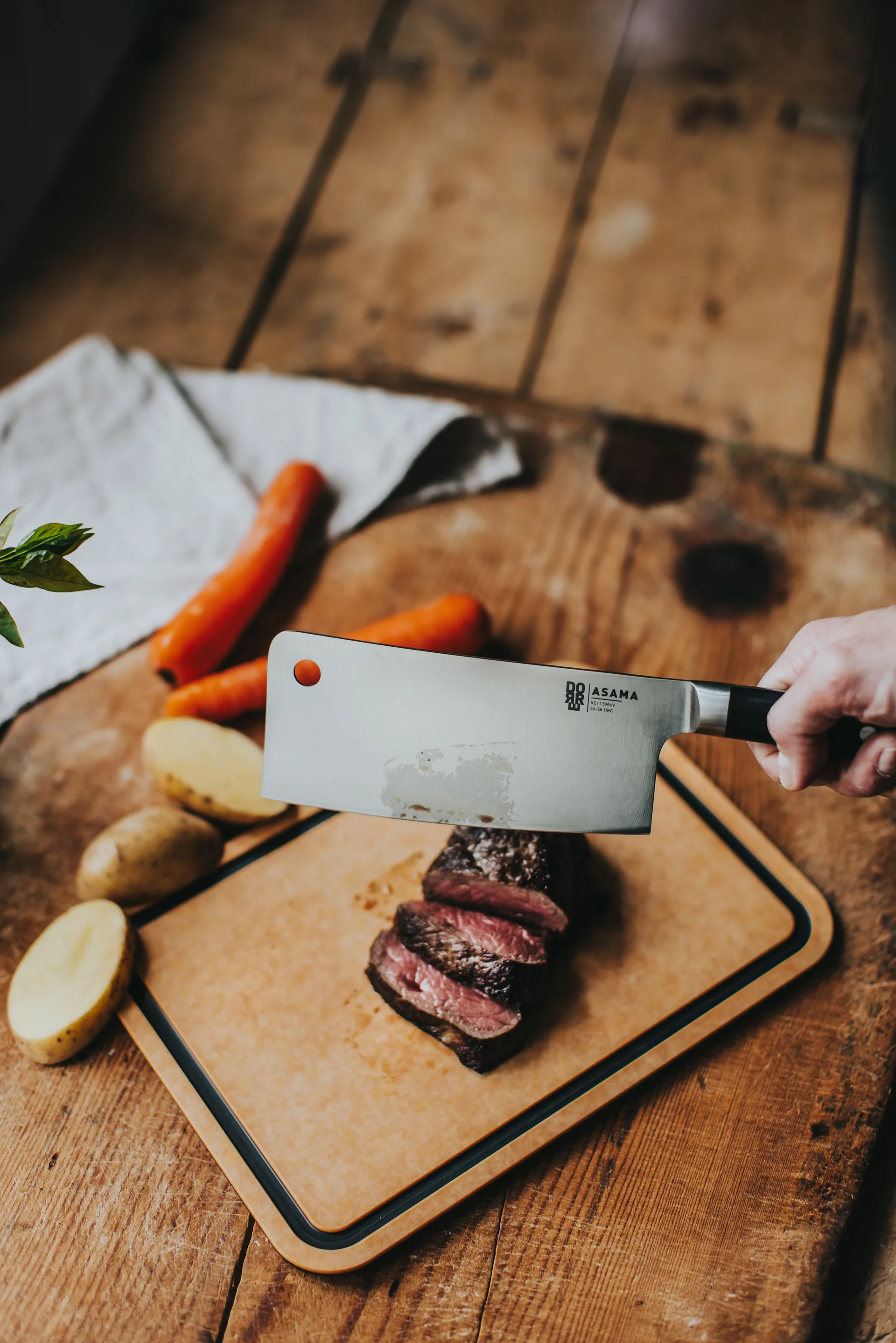 Asama Chinesisches Kochmesser 18 cm, Schwarzer Griff Dorre