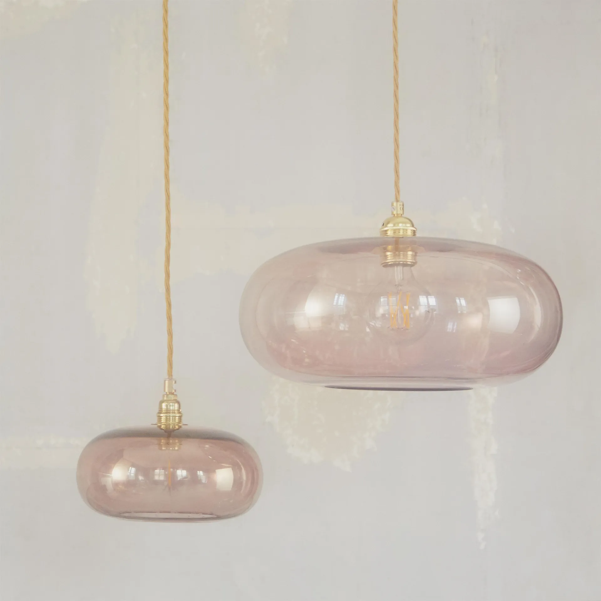 Horizon Pendelleuchte Ø 36cm, Obsidian EBB & FLOW