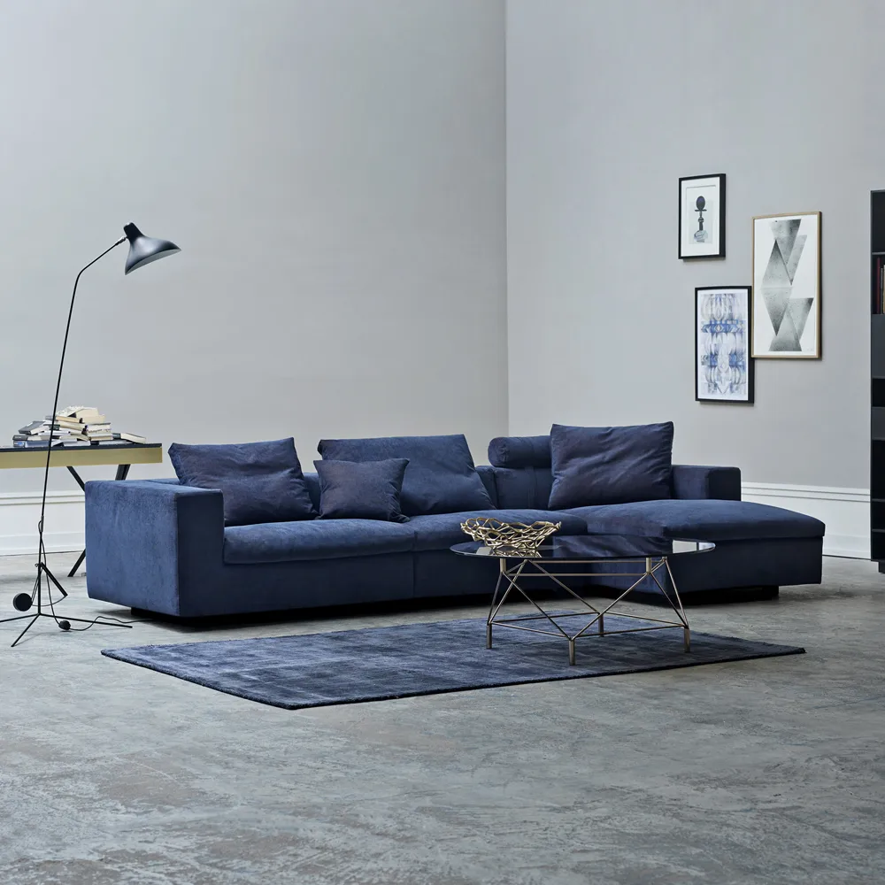 Spider Couchtisch Ø105 cm, Marmor weiß, schwarzes Gestell Eilersen