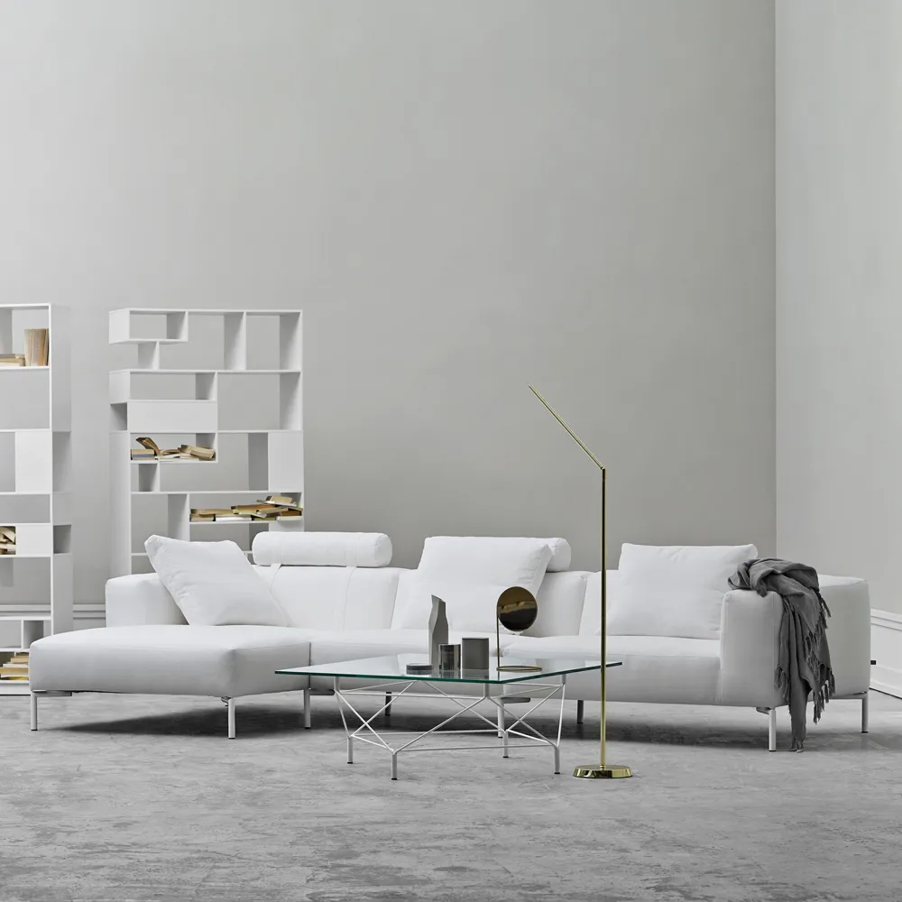 Spider Couchtisch Ø105 cm, Marmor weiß, schwarzes Gestell Eilersen