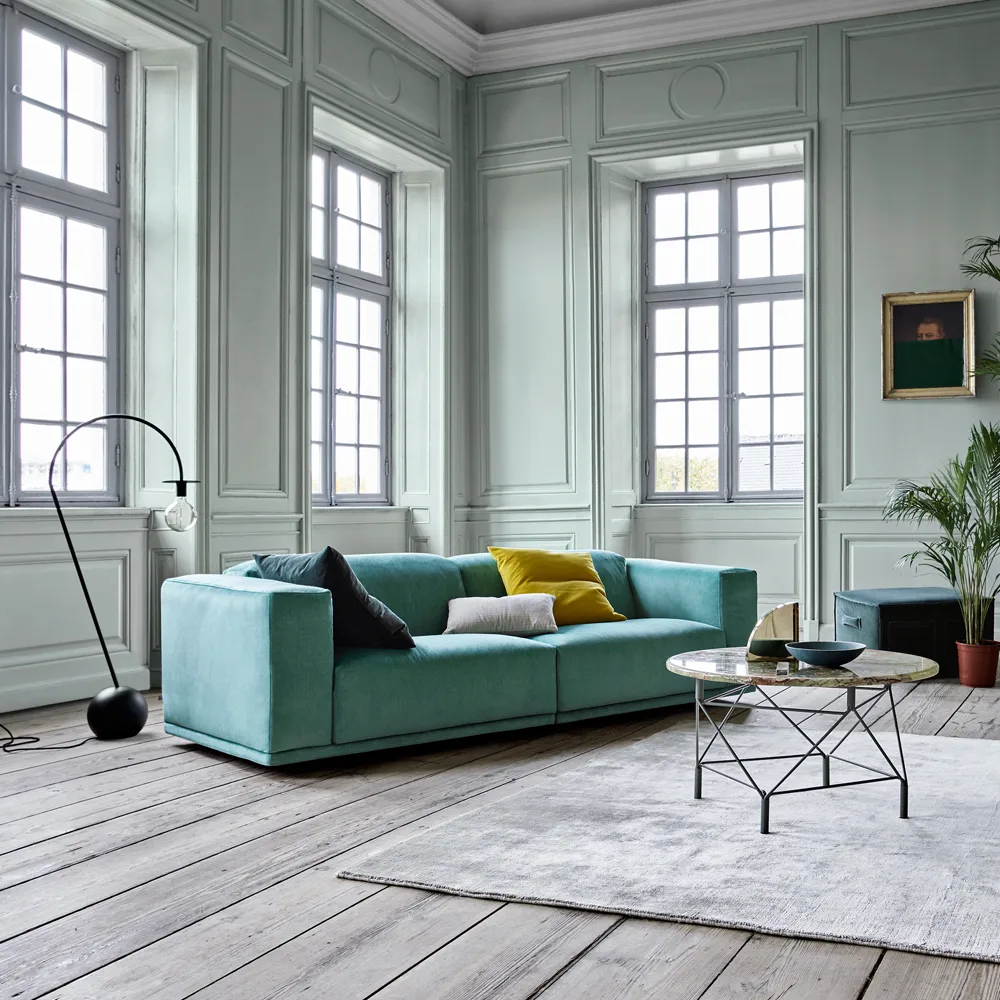 Spider Couchtisch Ø105 cm, Marmor weiß, schwarzes Gestell Eilersen