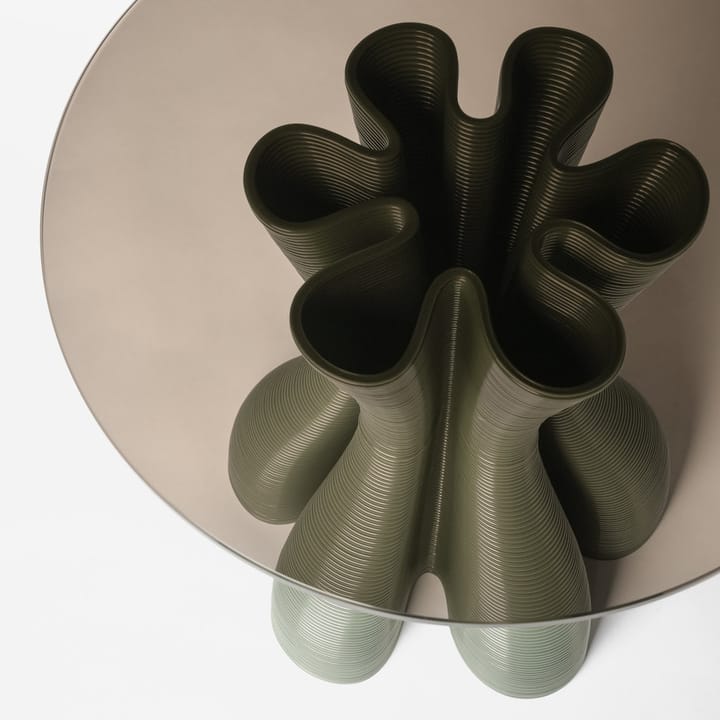 Anemone Beistelltisch Ø50 cm, Olive Ekbacken Studios
