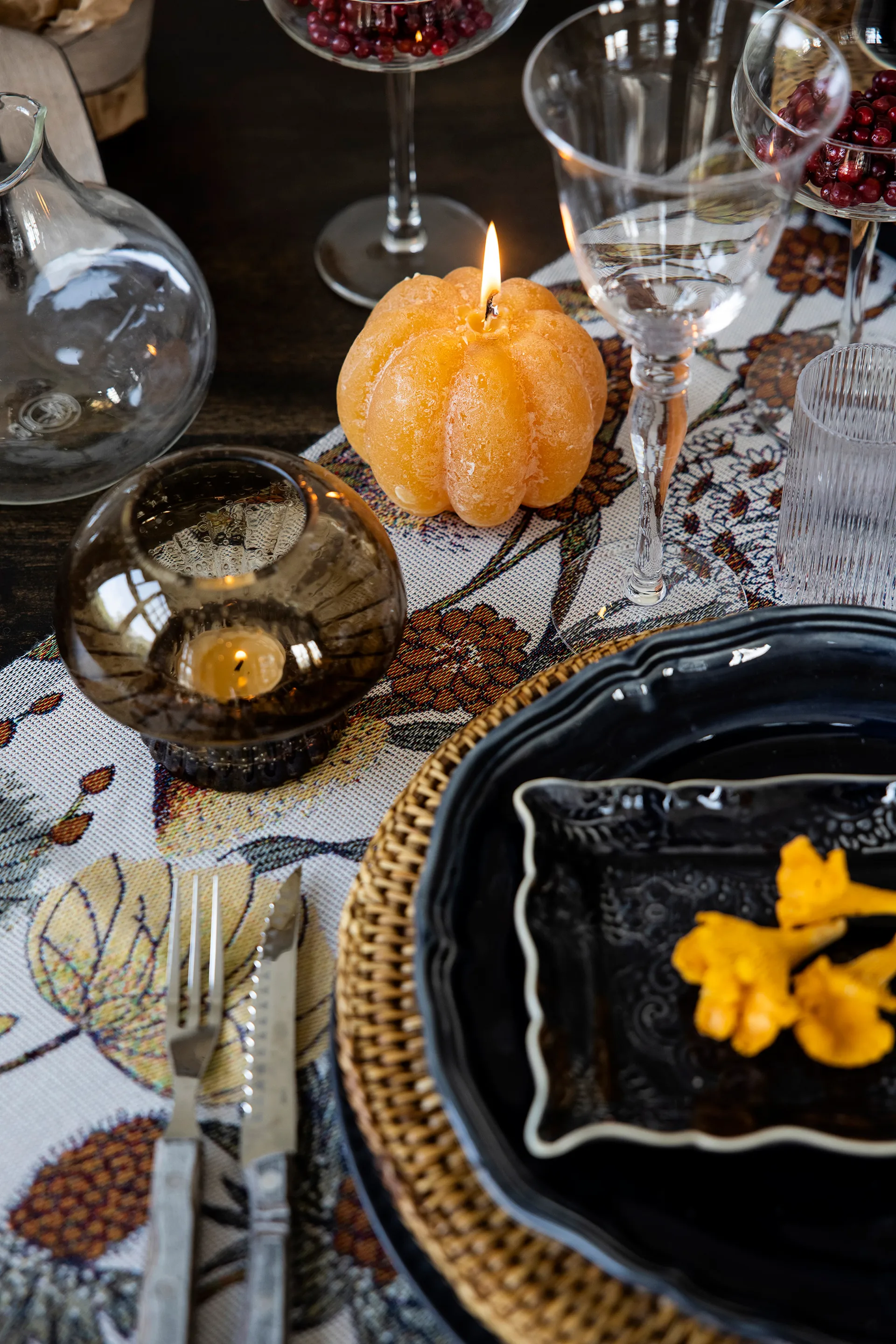 Autumn Tischläufer 35x120 cm, Braun-Rot Ekelund Linneväveri