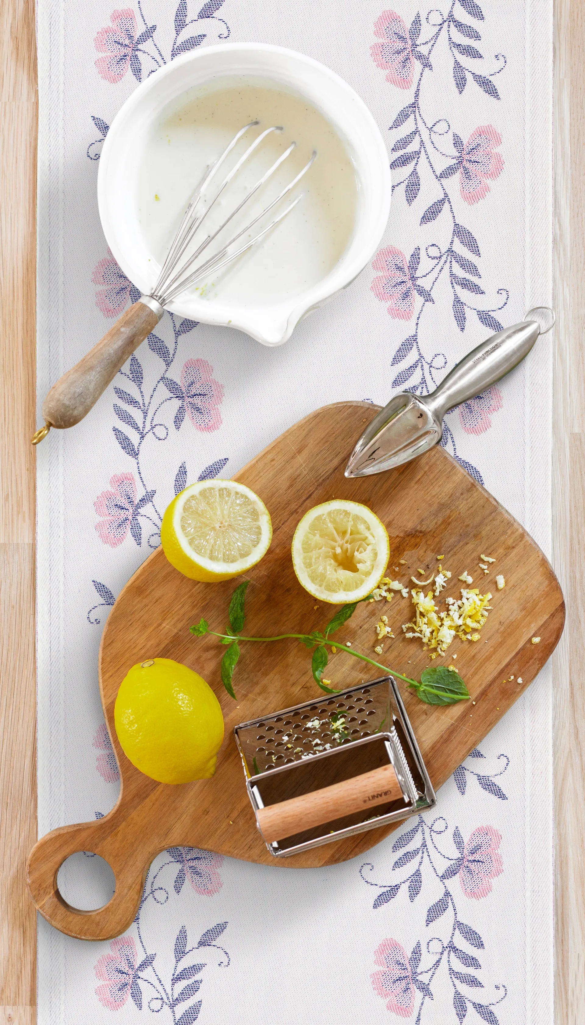 Broderi Tischläufer, 35 x 120cm Ekelund Linneväveri