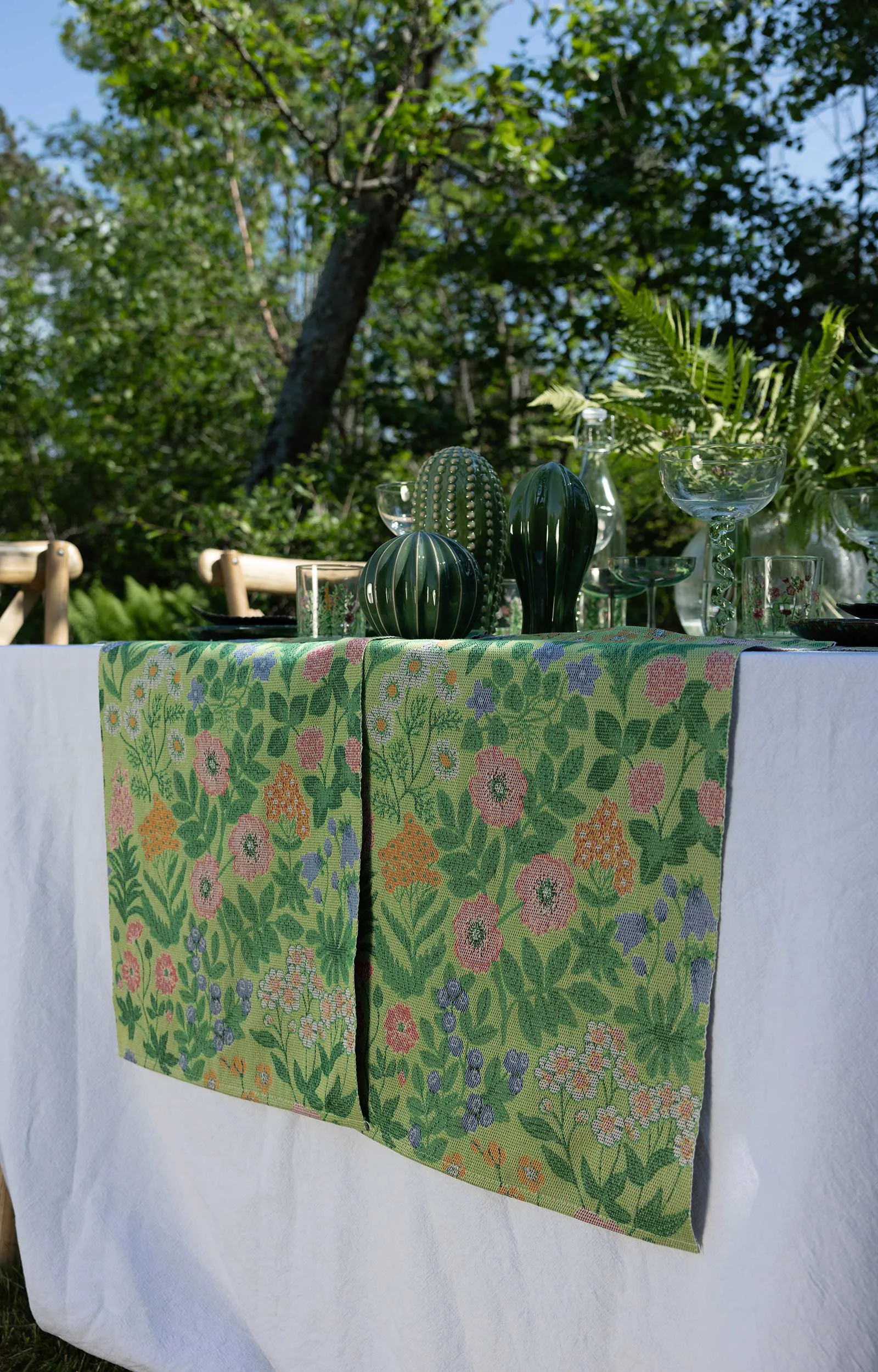 Vildblomster Baumwolldecke 140x170 cm, Multi Ekelund Linneväveri