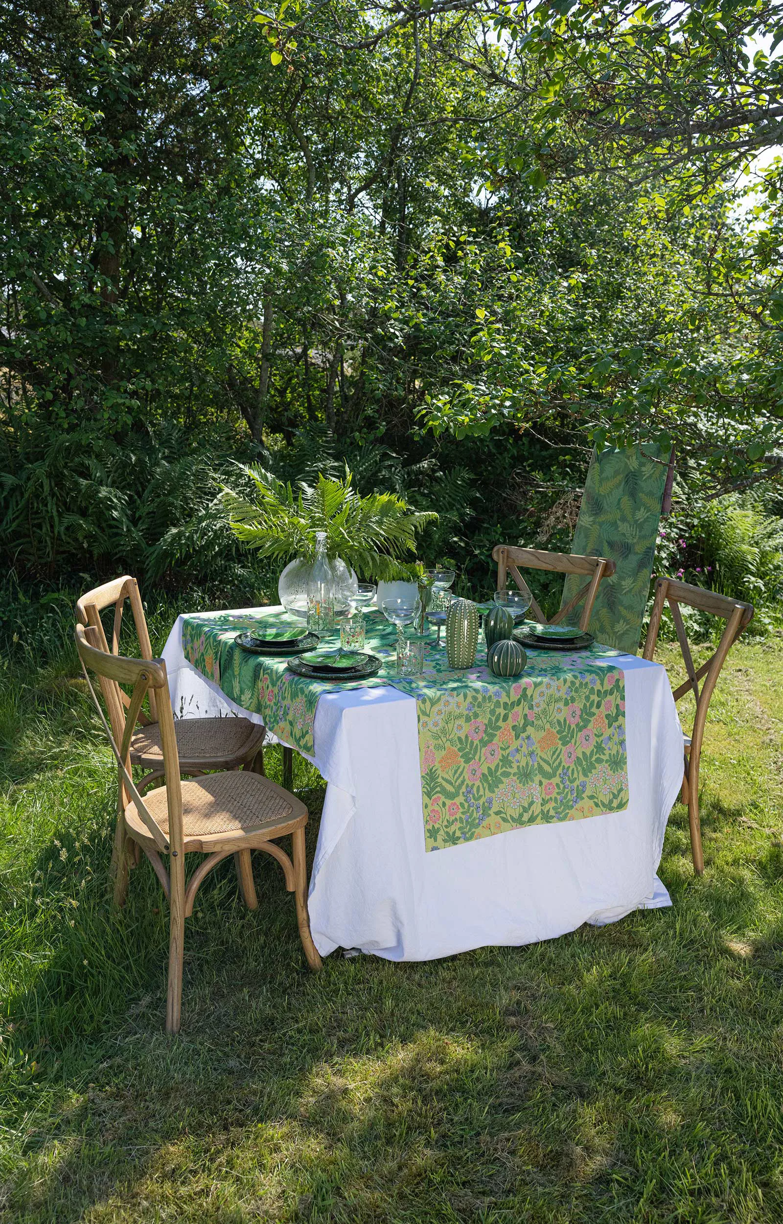 Vildblomster Baumwolldecke 140x170 cm, Multi Ekelund Linneväveri