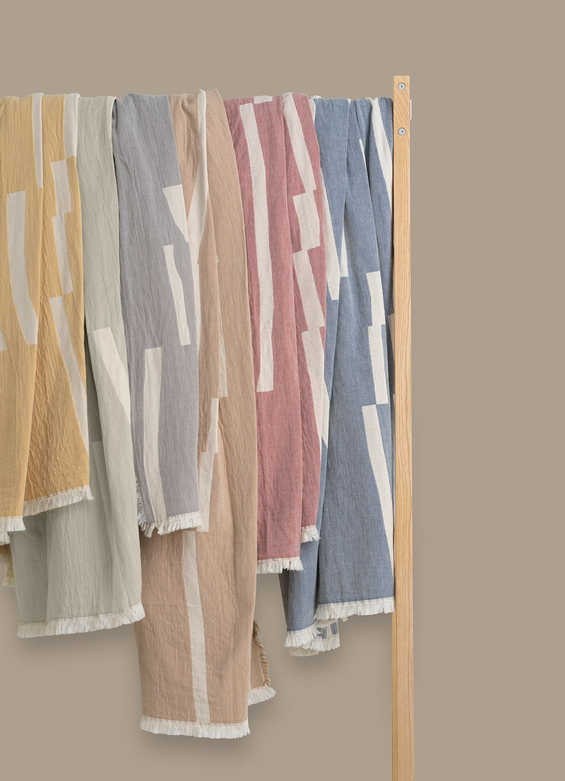 Lyme Grass Wolldecke 130 x 180cm, Grey Elvang Denmark