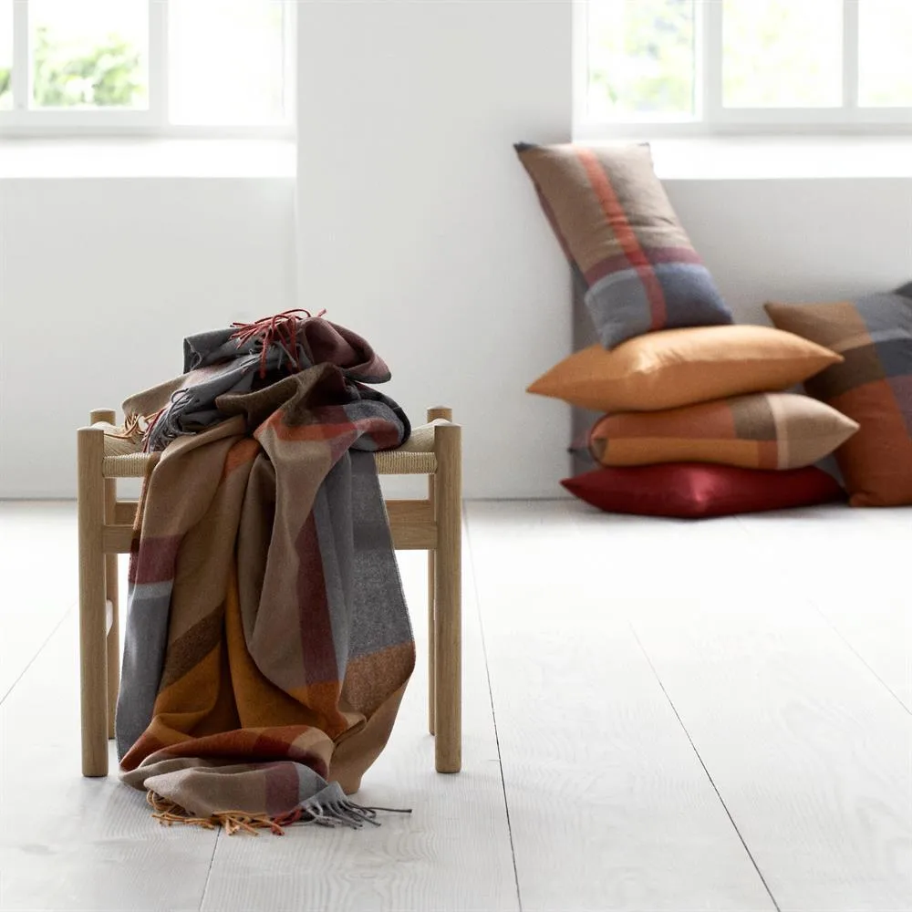 Manhattan Wolldecke, Terracotta-red magma Elvang Denmark