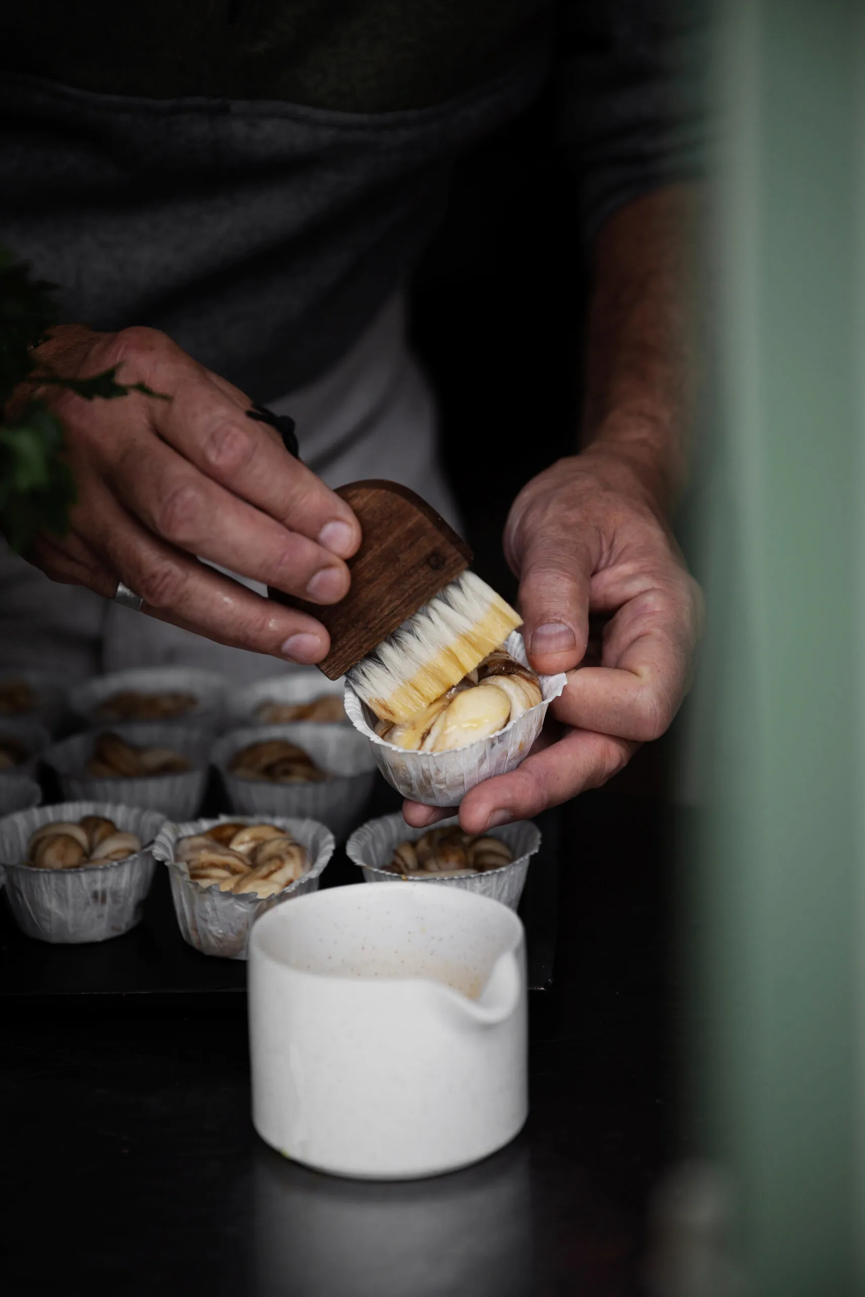 Ernst Brotpinsel aus Holz, Braun ERNST