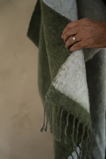 Ernst Decke mit Fransen 130x170 cm - Grün-Weiß - ERNST