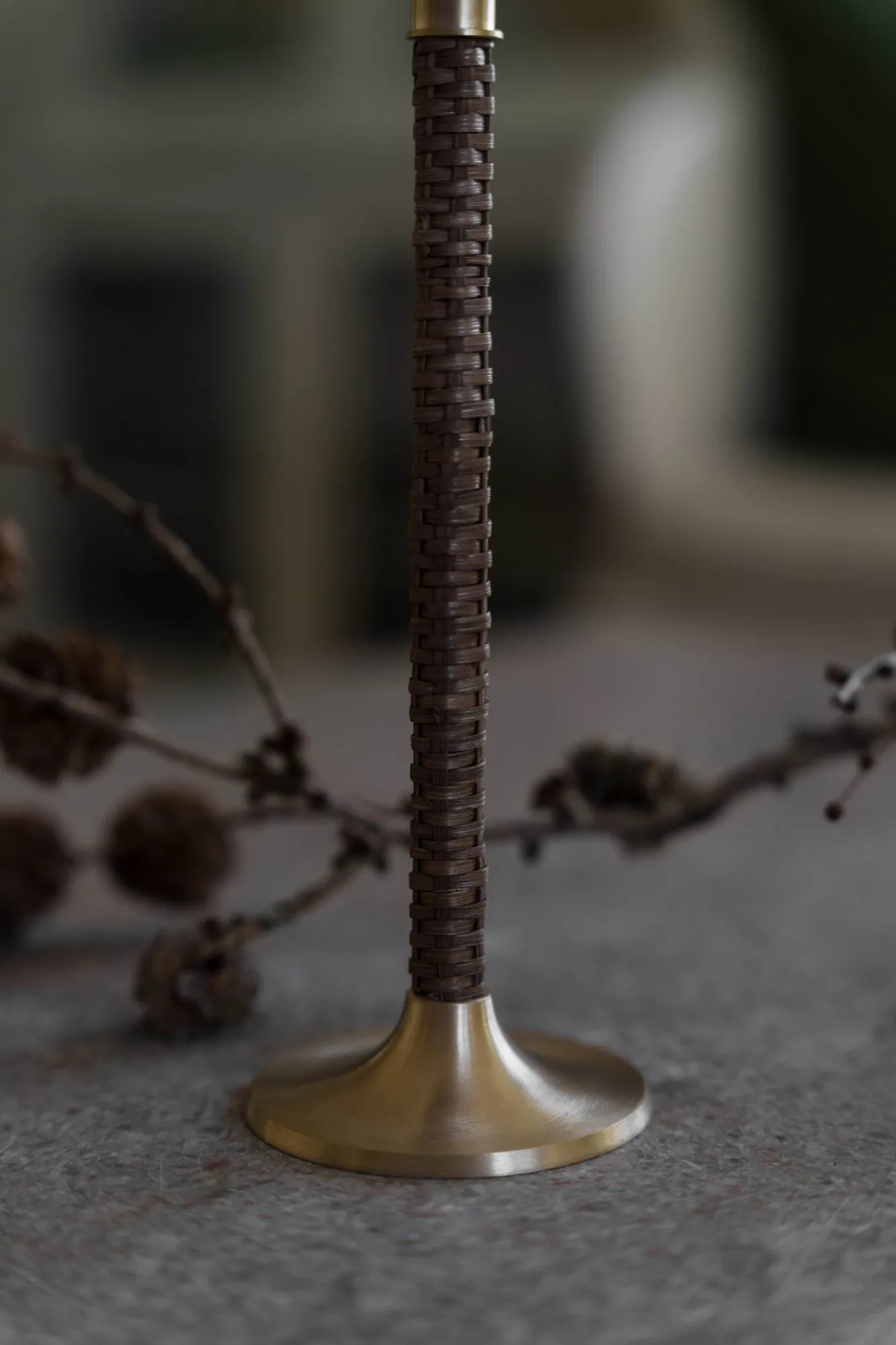 Ernst Geflochtener Kerzenhalter, Messing, Ø8x30 cm ERNST