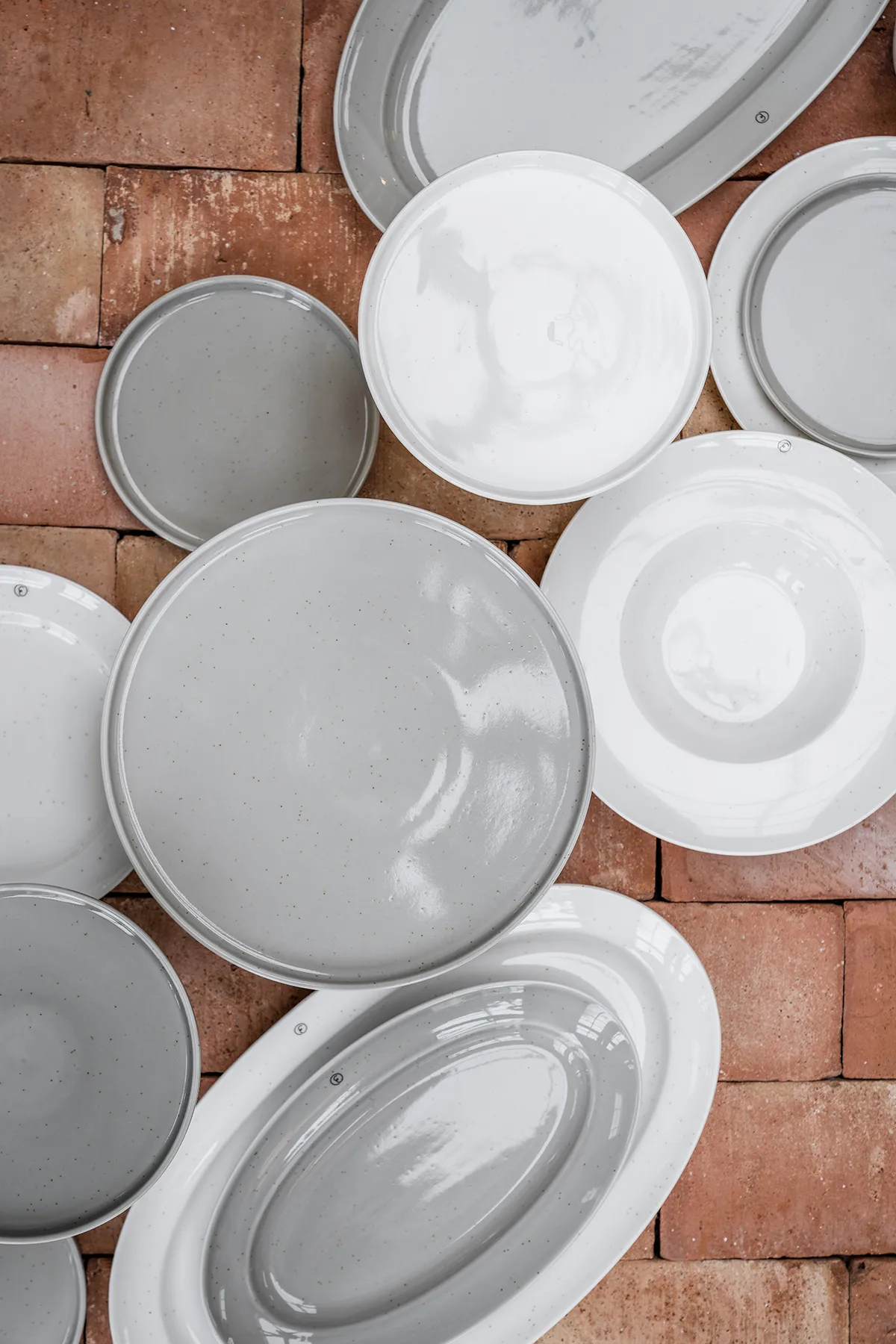 Ernst Servierteller oval 18x30 cm, Sand ERNST