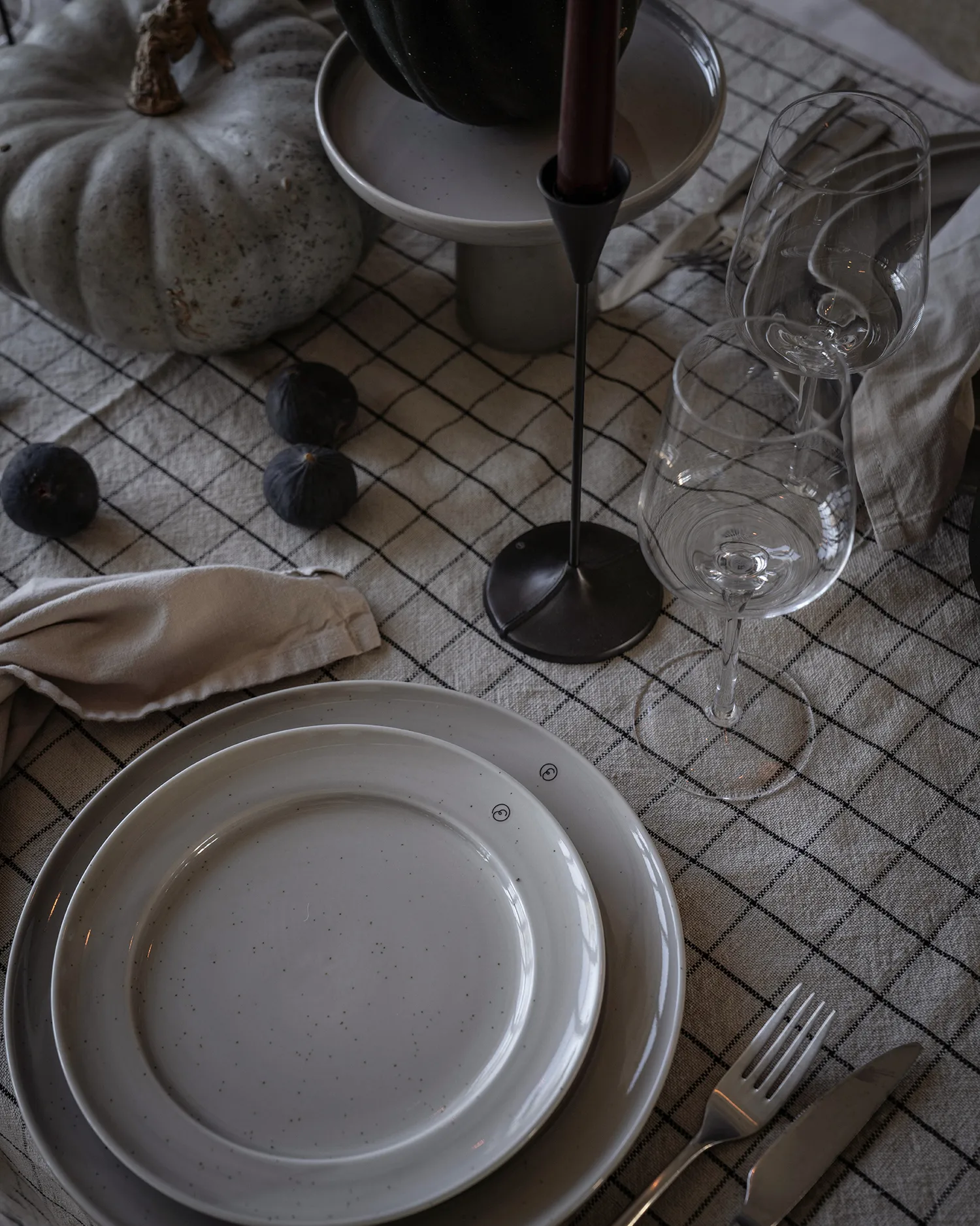 Ernst Teller Ø27 cm, Sand ERNST