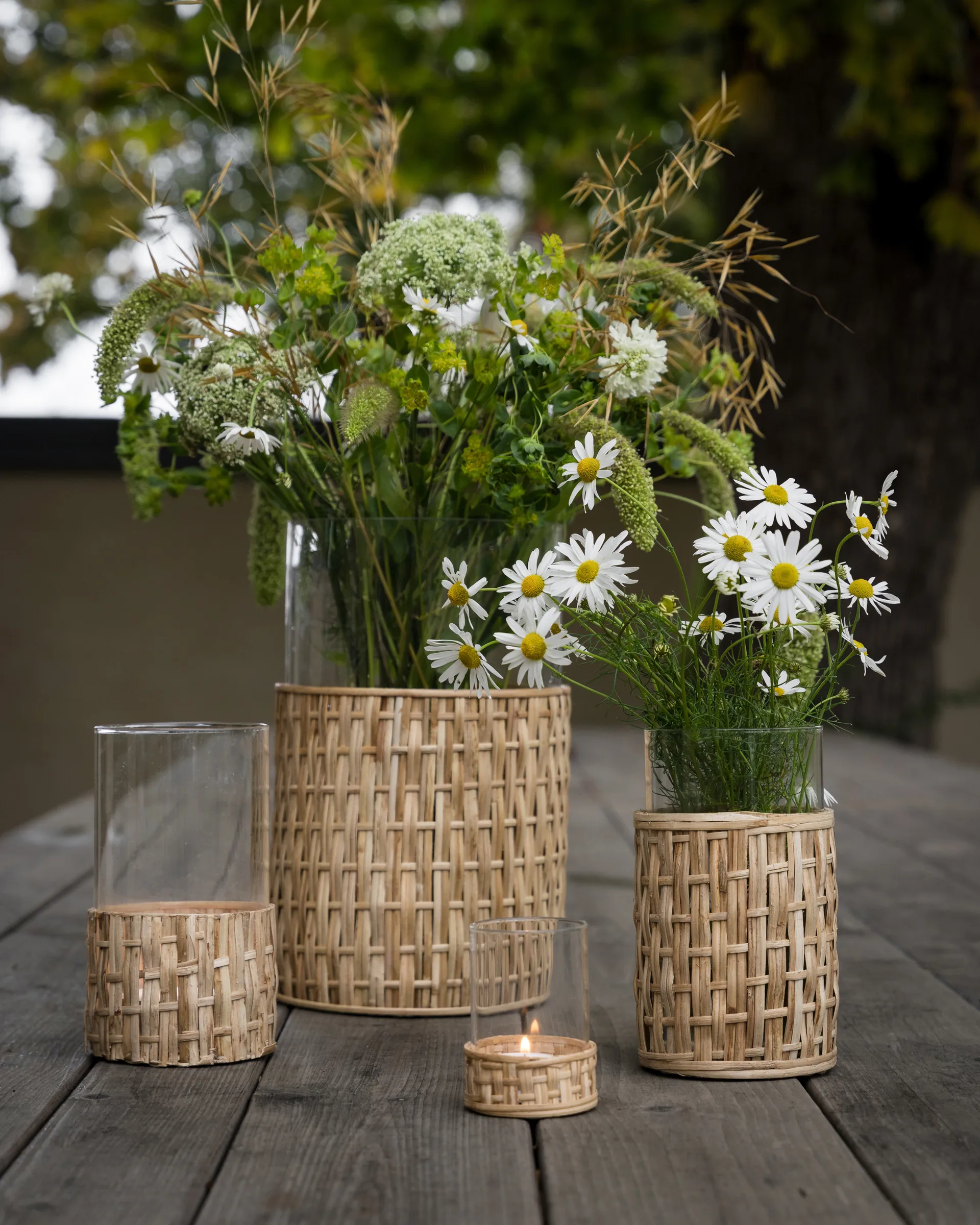 Ernst Vase/Windlicht im Korb, Natur, Ø7x8,5 cm ERNST