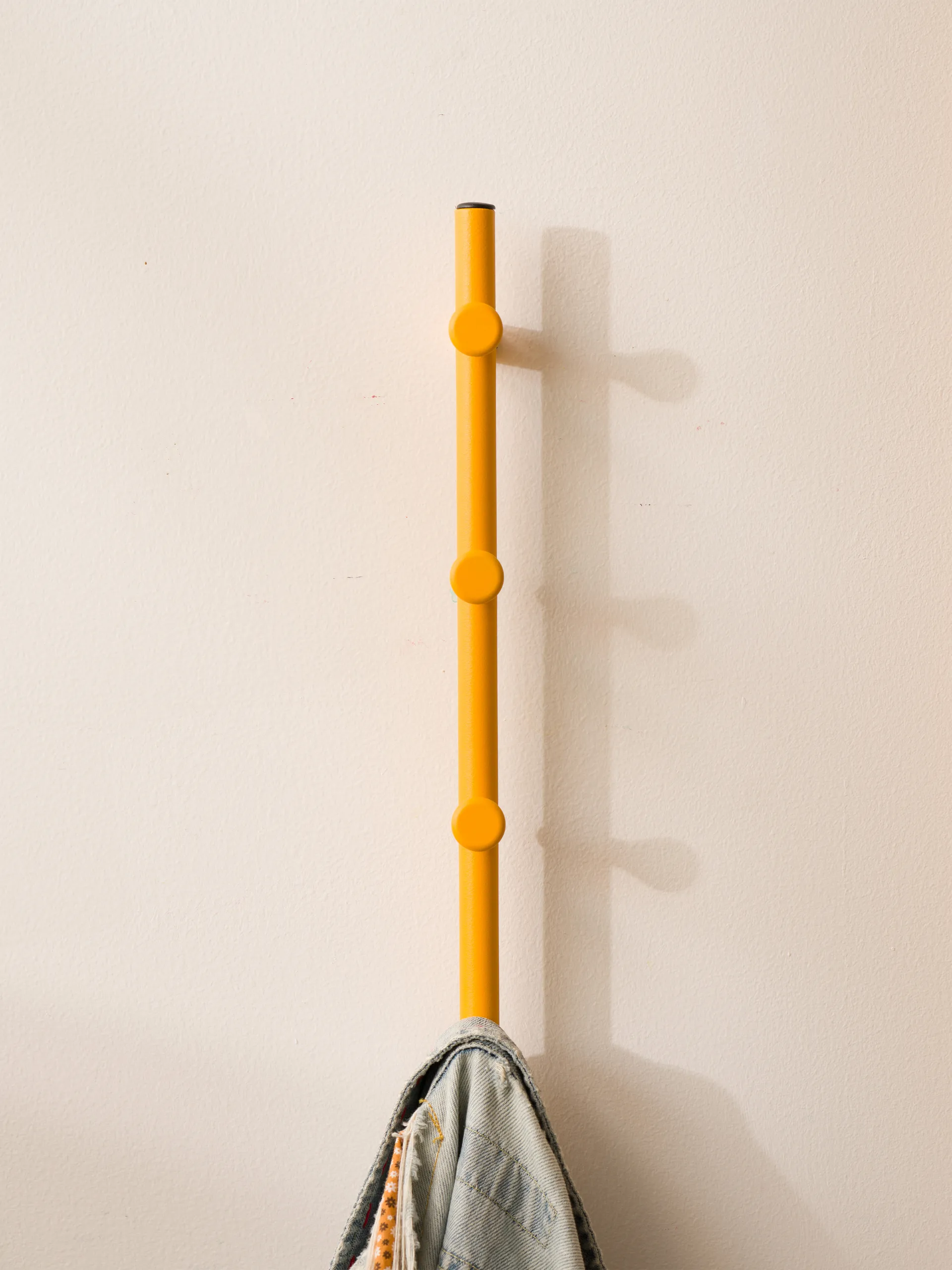 Classic Hakenleiste 40 cm, Sun yellow Essem Design