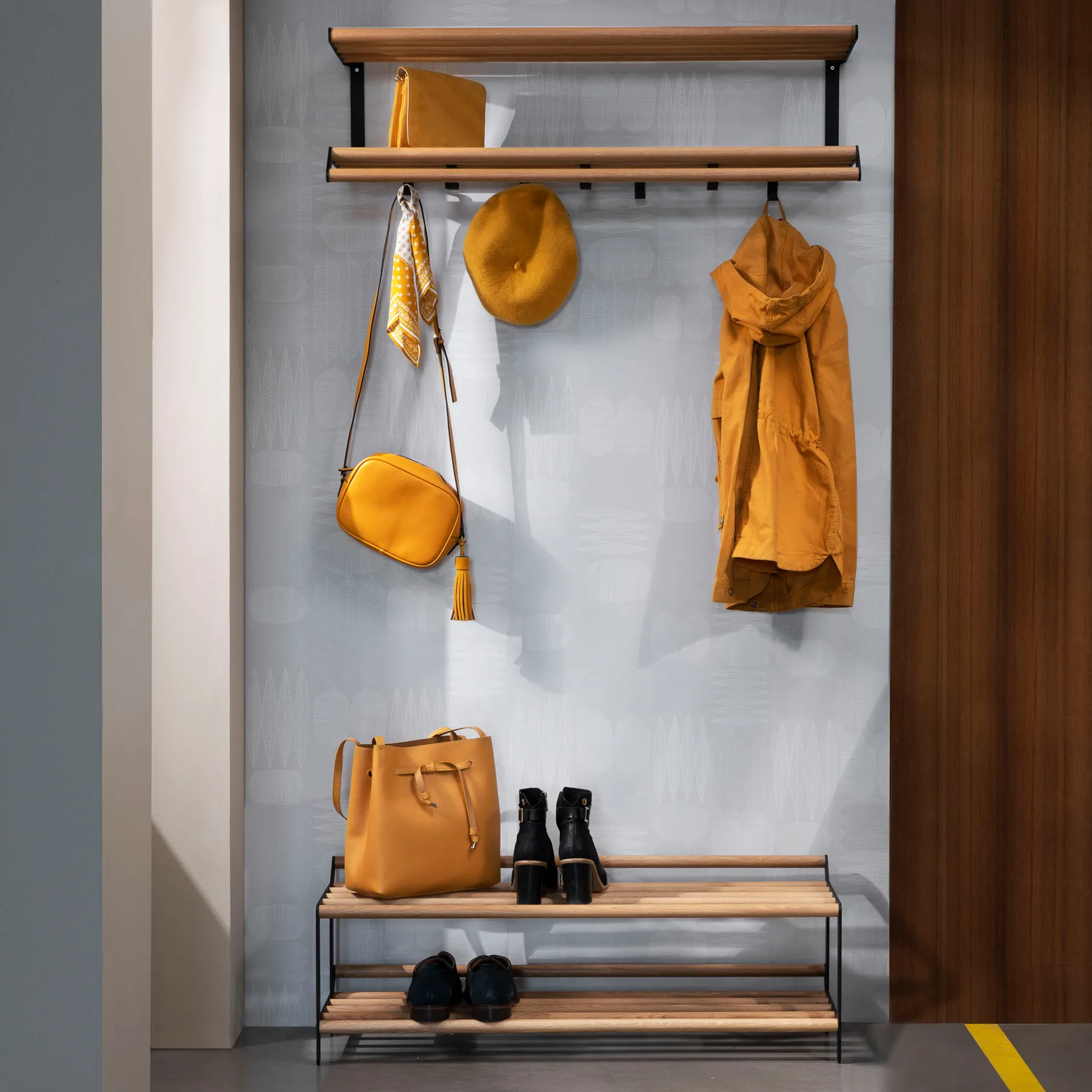 Tamburin Schuhregal 60cm, Eiche-schwarz Essem Design