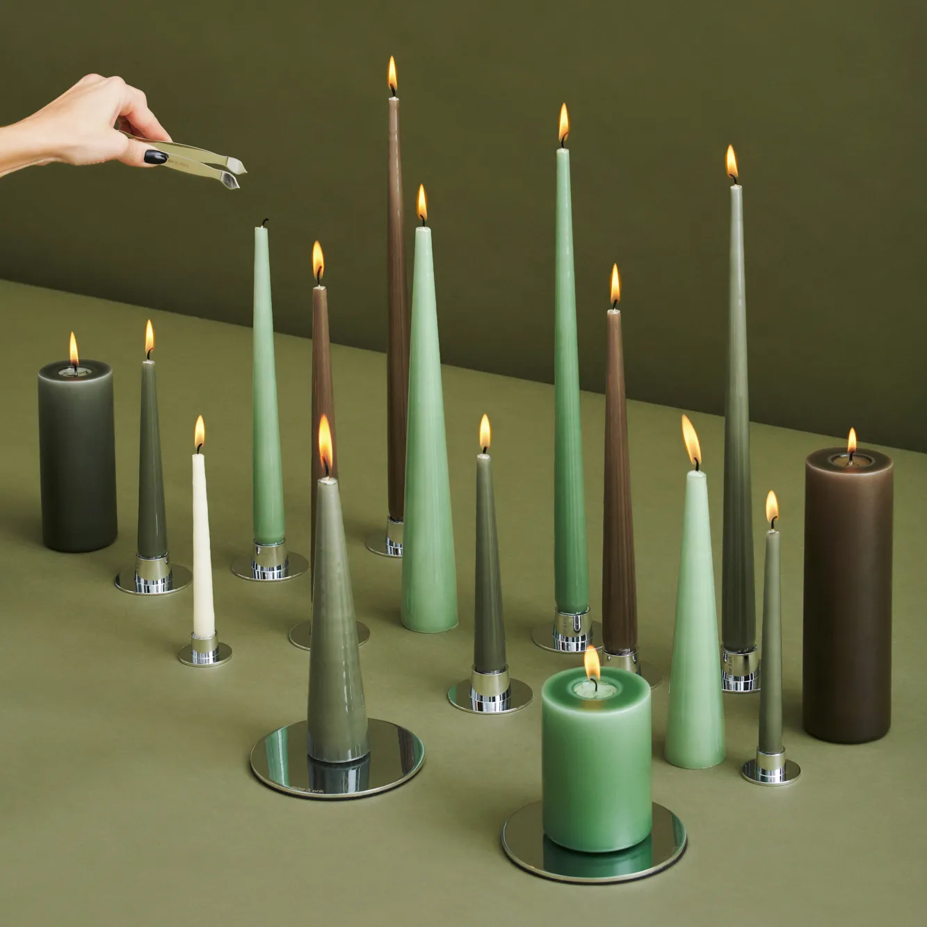 ester & erik Kerze 4er Pack lackiert, eucalyptus, 42 cm ester & erik