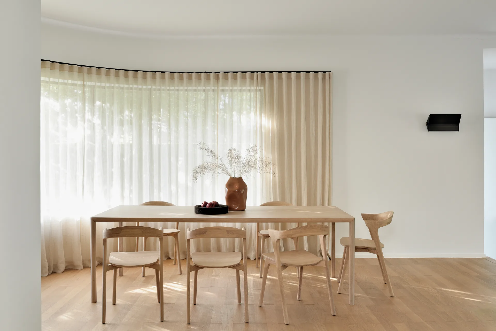 Bok Esstisch 200x95 cm, Hartholz geölte Eiche Ethnicraft